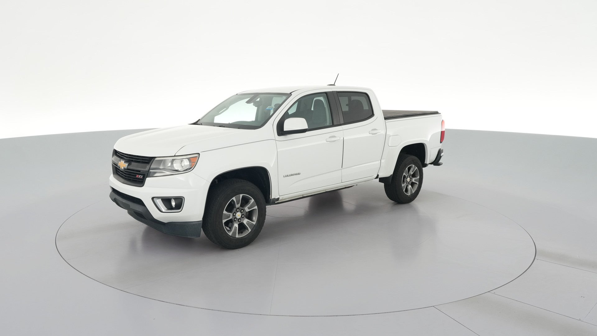 2017 Chevrolet Colorado Crew Cab vehicle photo