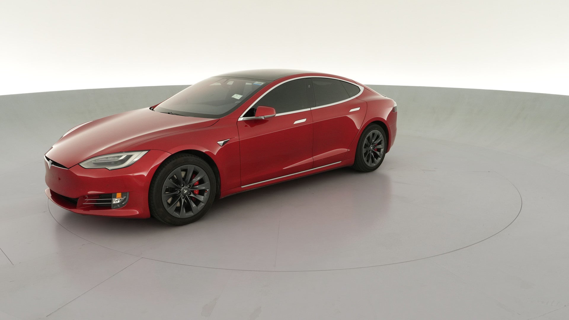 2020 Tesla Model S vehicle photo
