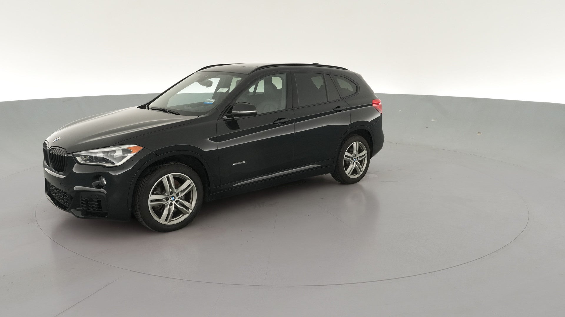 2018 BMW X1 vehicle photo