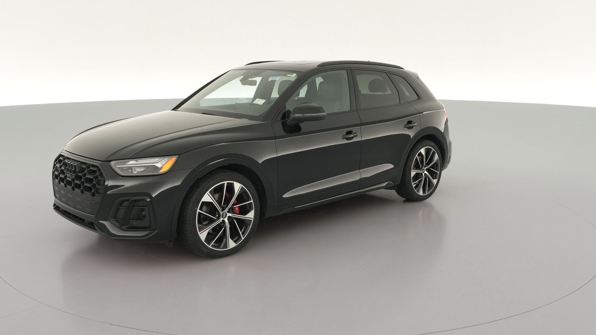 2023 Audi SQ5 vehicle photo