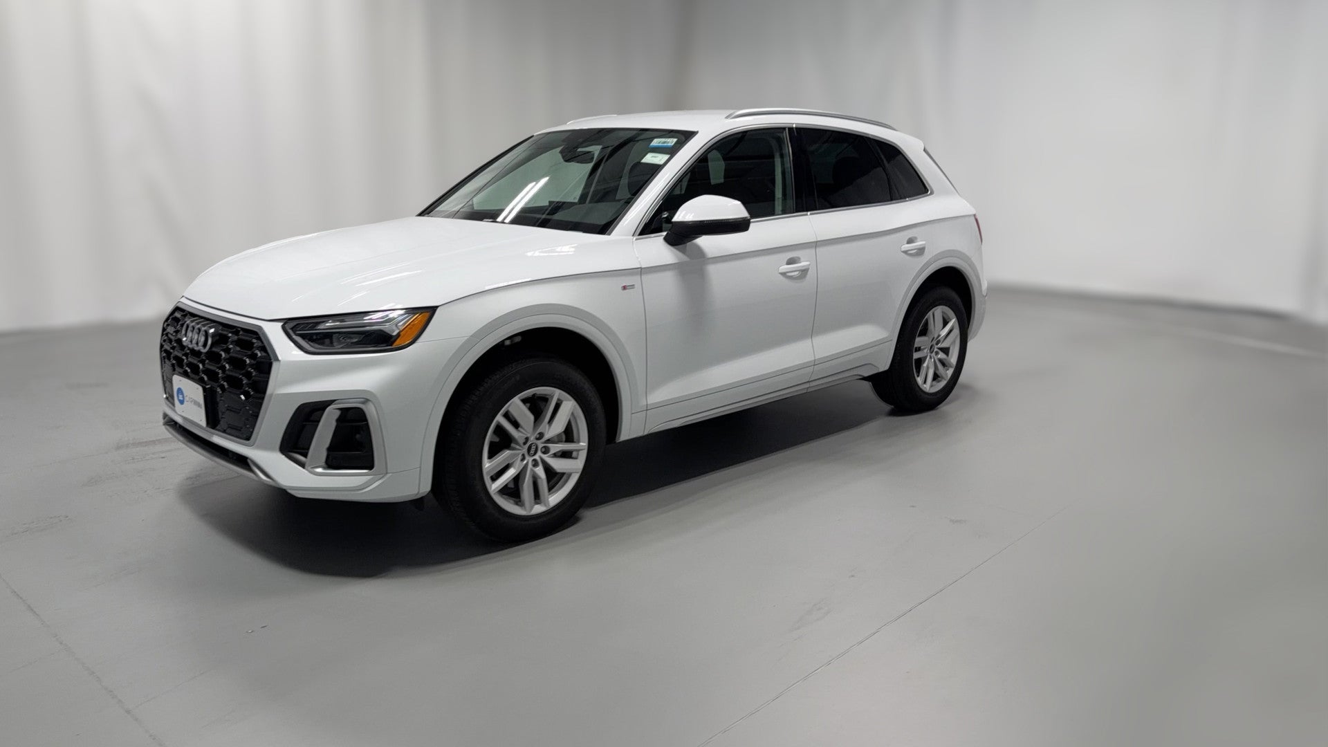 2023 Audi Q5 vehicle photo