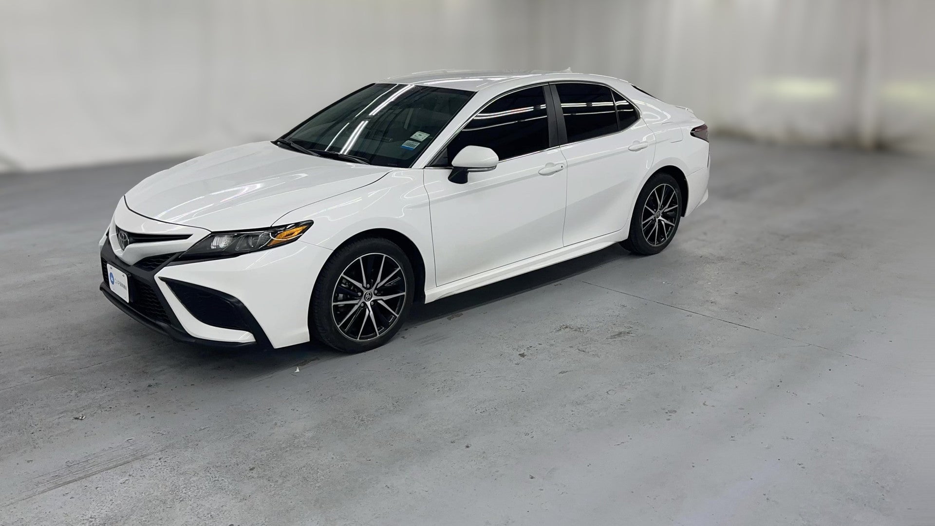 2024 Toyota Camry vehicle photo