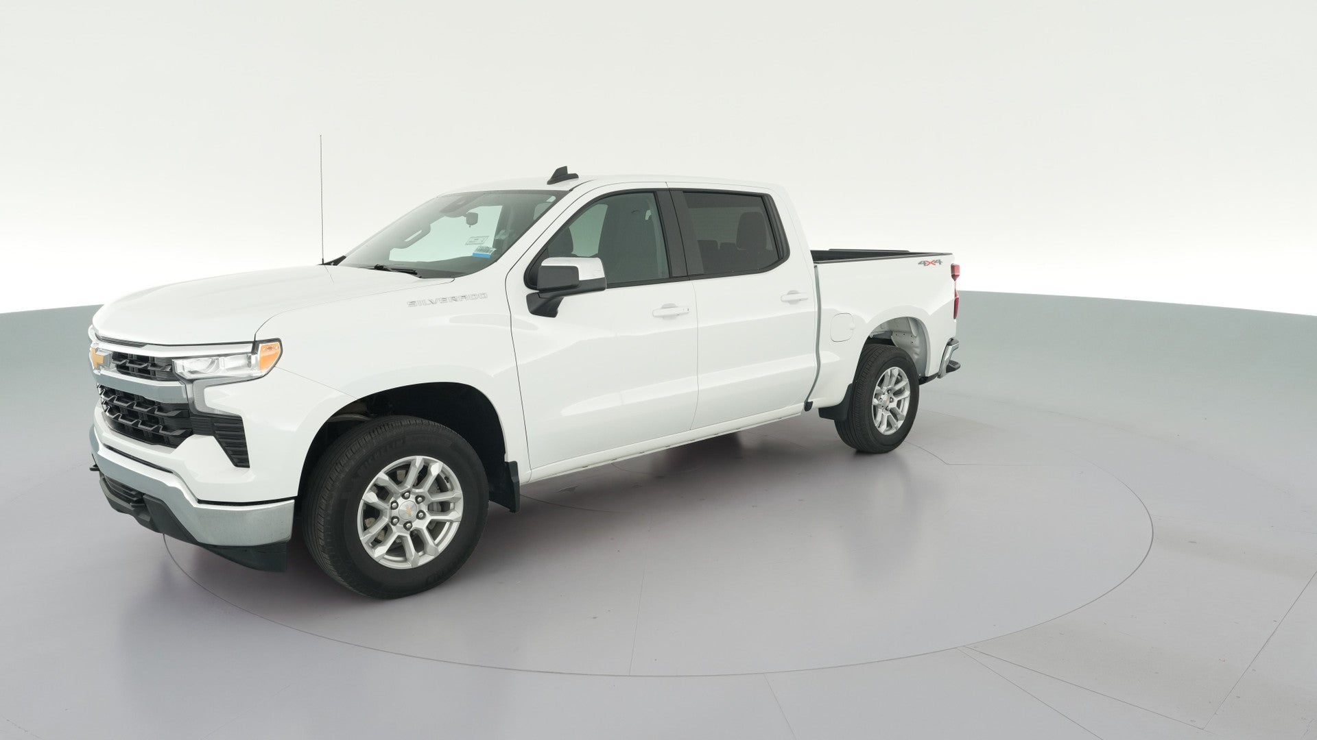 2024 Chevrolet Silverado 1500 Crew Cab vehicle photo