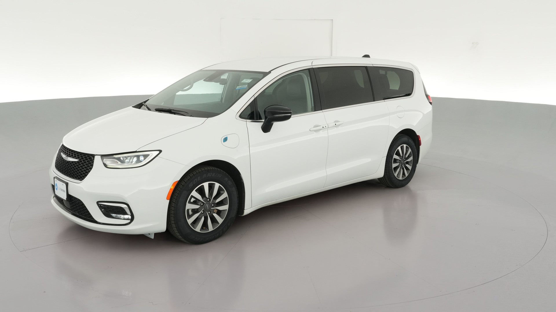 2024 Chrysler Pacifica Hybrid vehicle photo