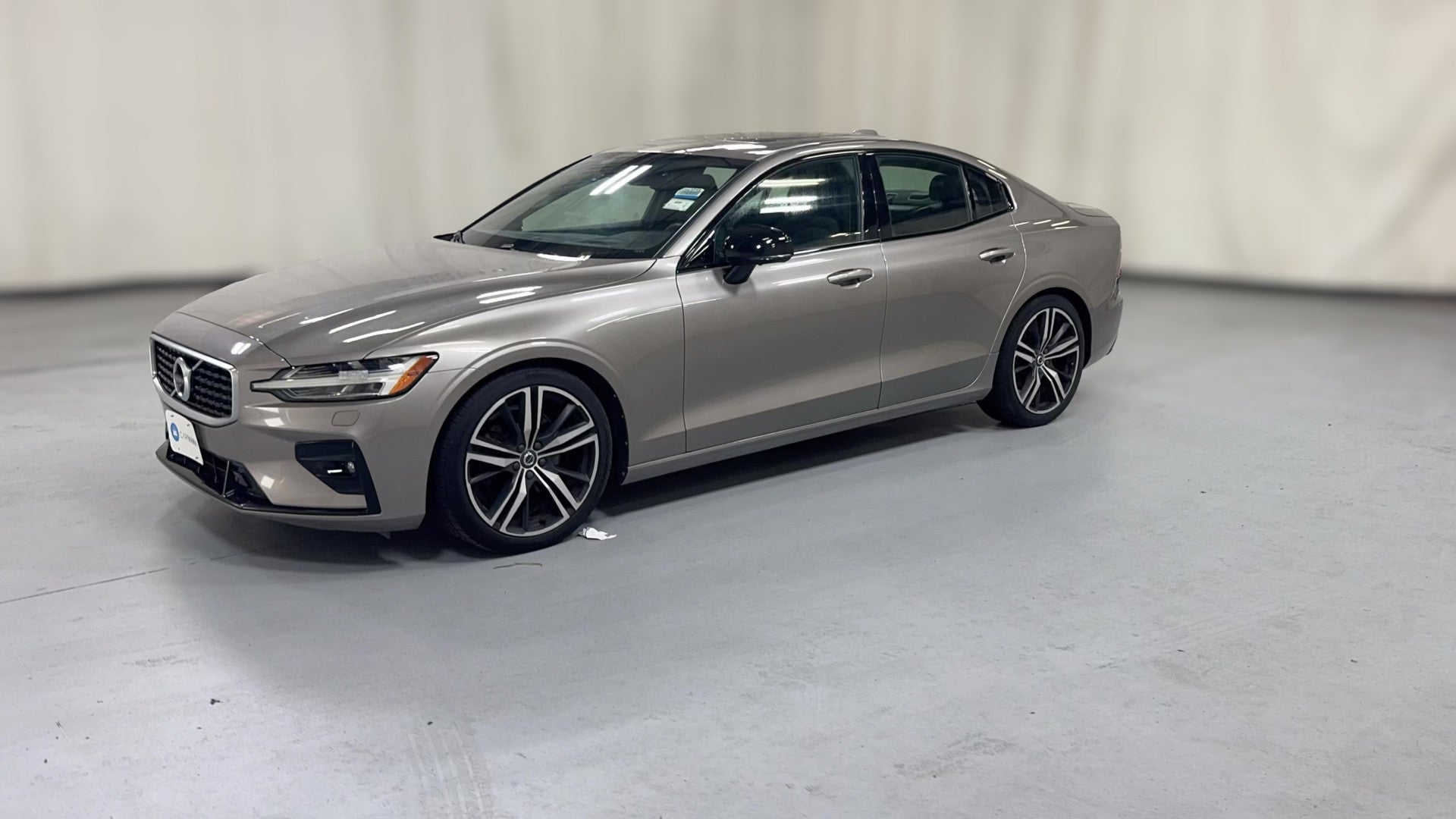 2019 Volvo S60 vehicle photo