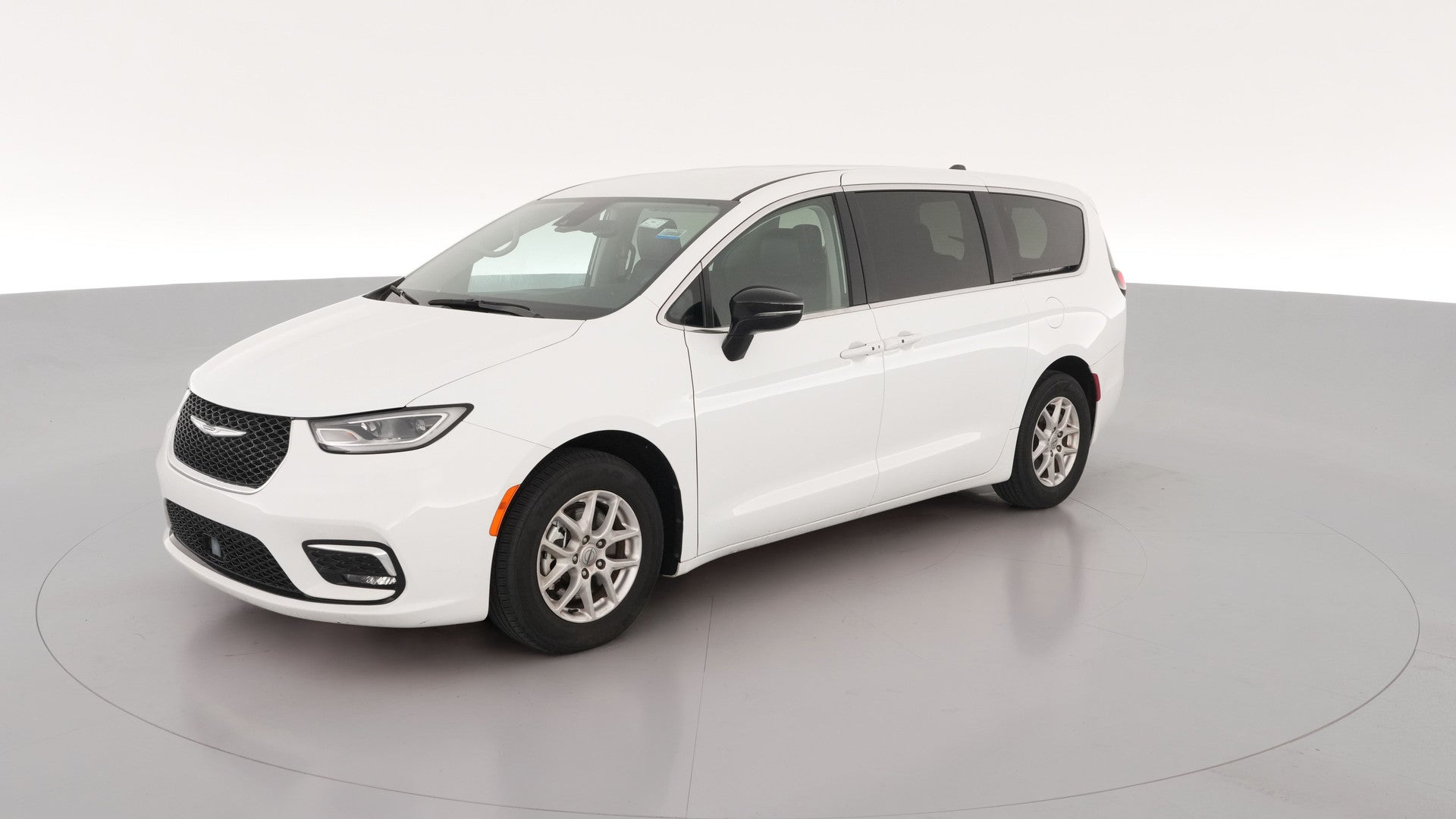 2024 Chrysler Pacifica vehicle photo