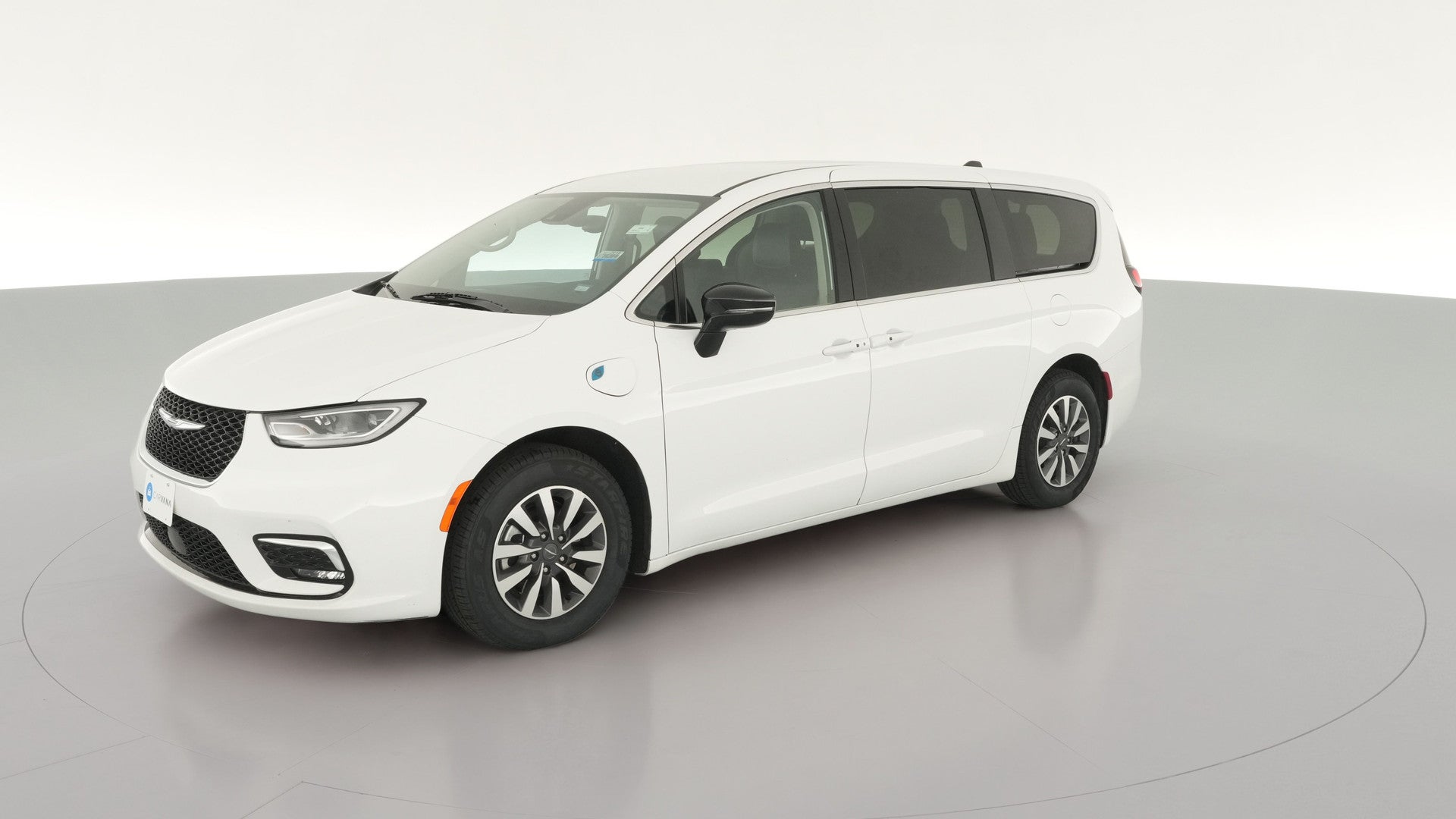 2024 Chrysler Pacifica Hybrid vehicle photo