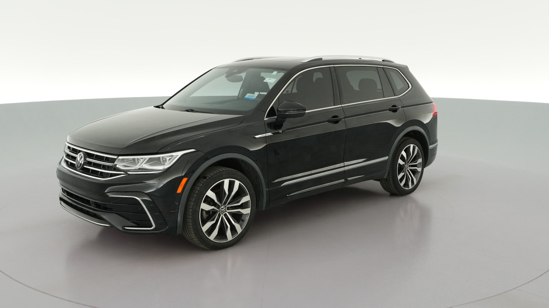 2022 Volkswagen Tiguan vehicle photo