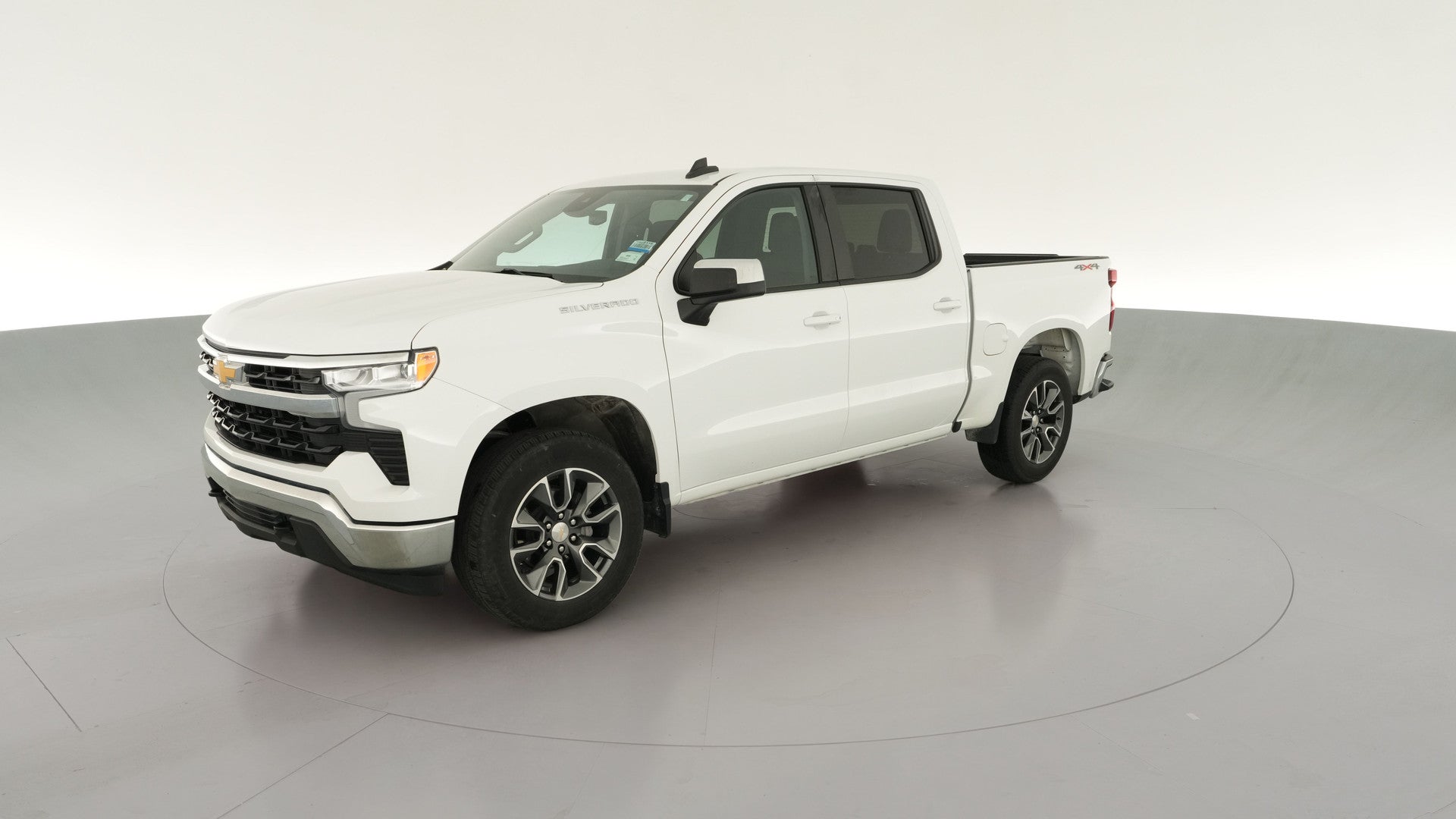 2023 Chevrolet Silverado 1500 Crew Cab vehicle photo
