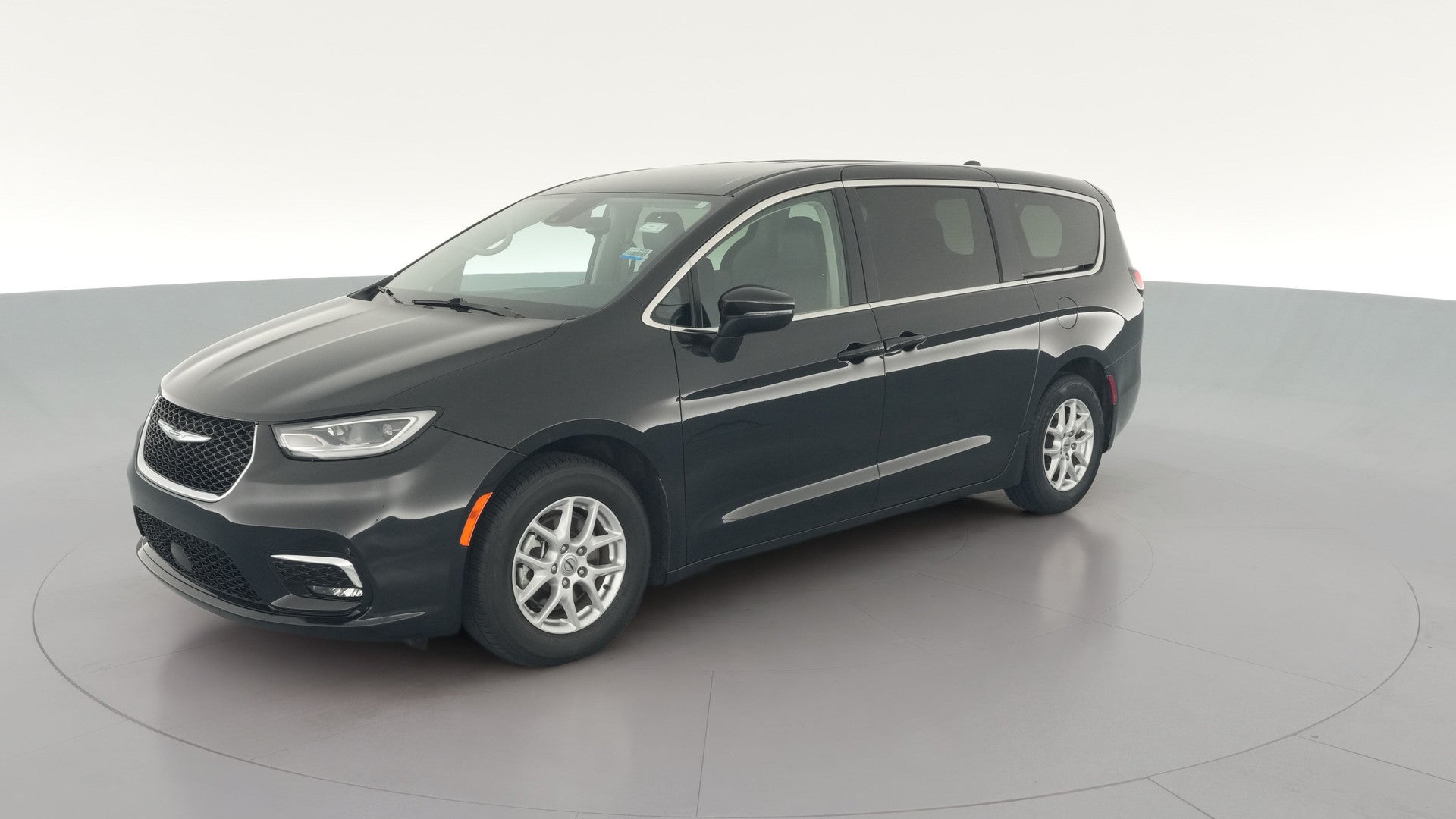 2023 Chrysler Pacifica vehicle photo