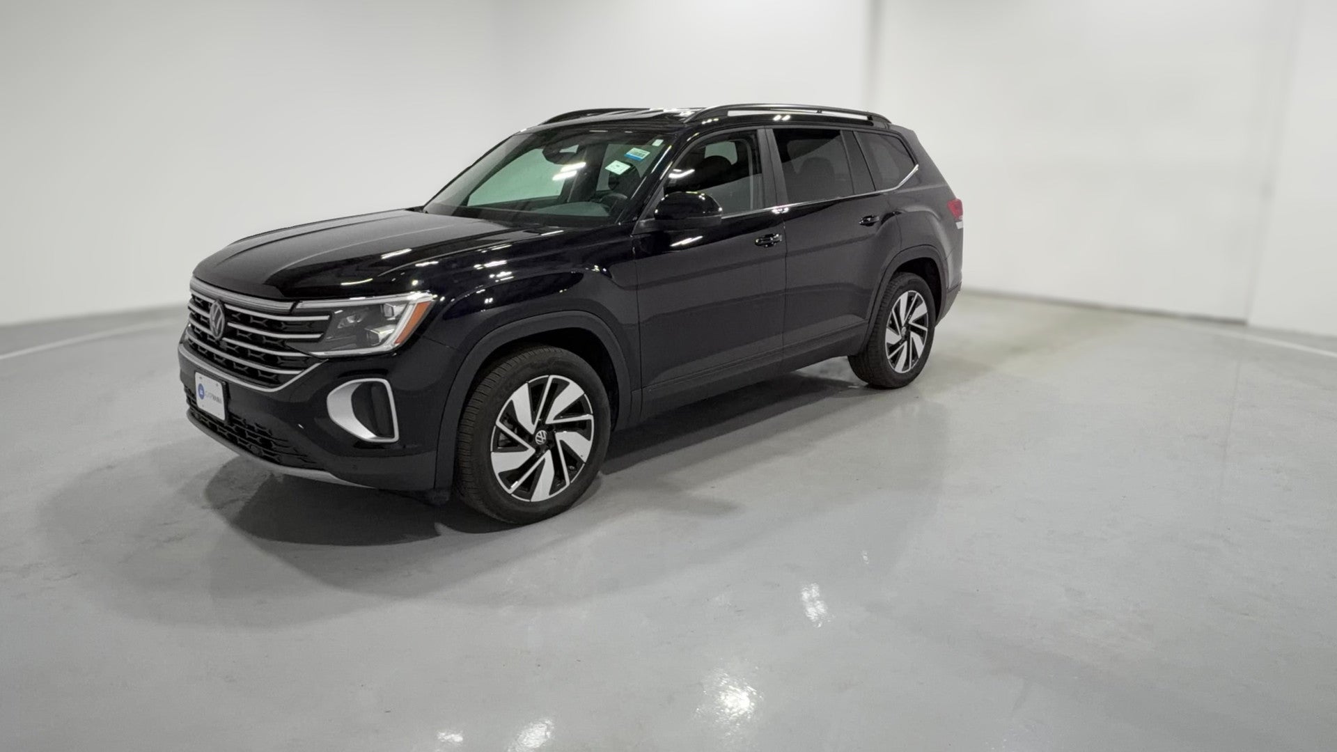 2026 Volkswagen Atlas vehicle photo