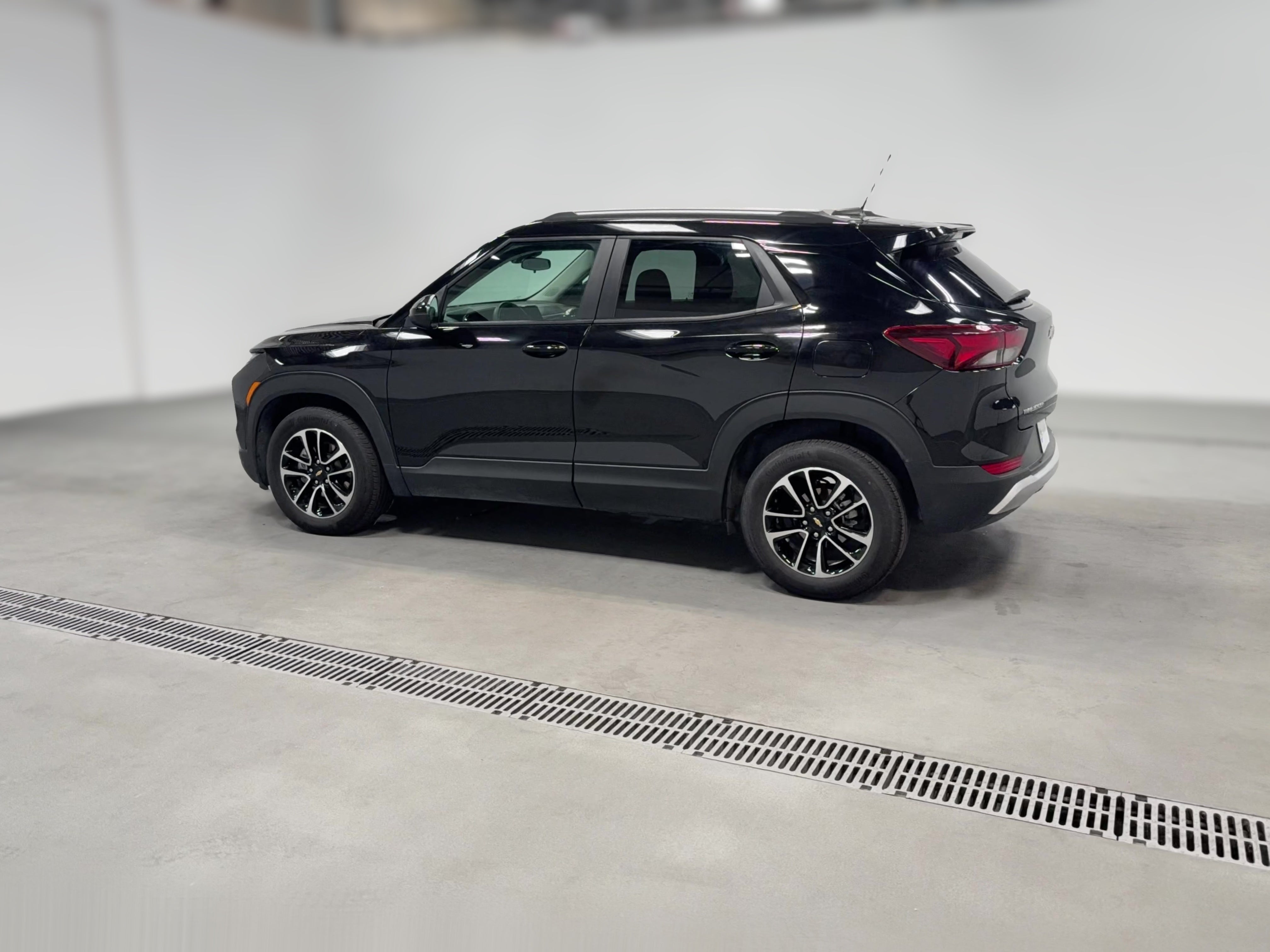 2025 Chevrolet Trailblazer LT - Photo 25