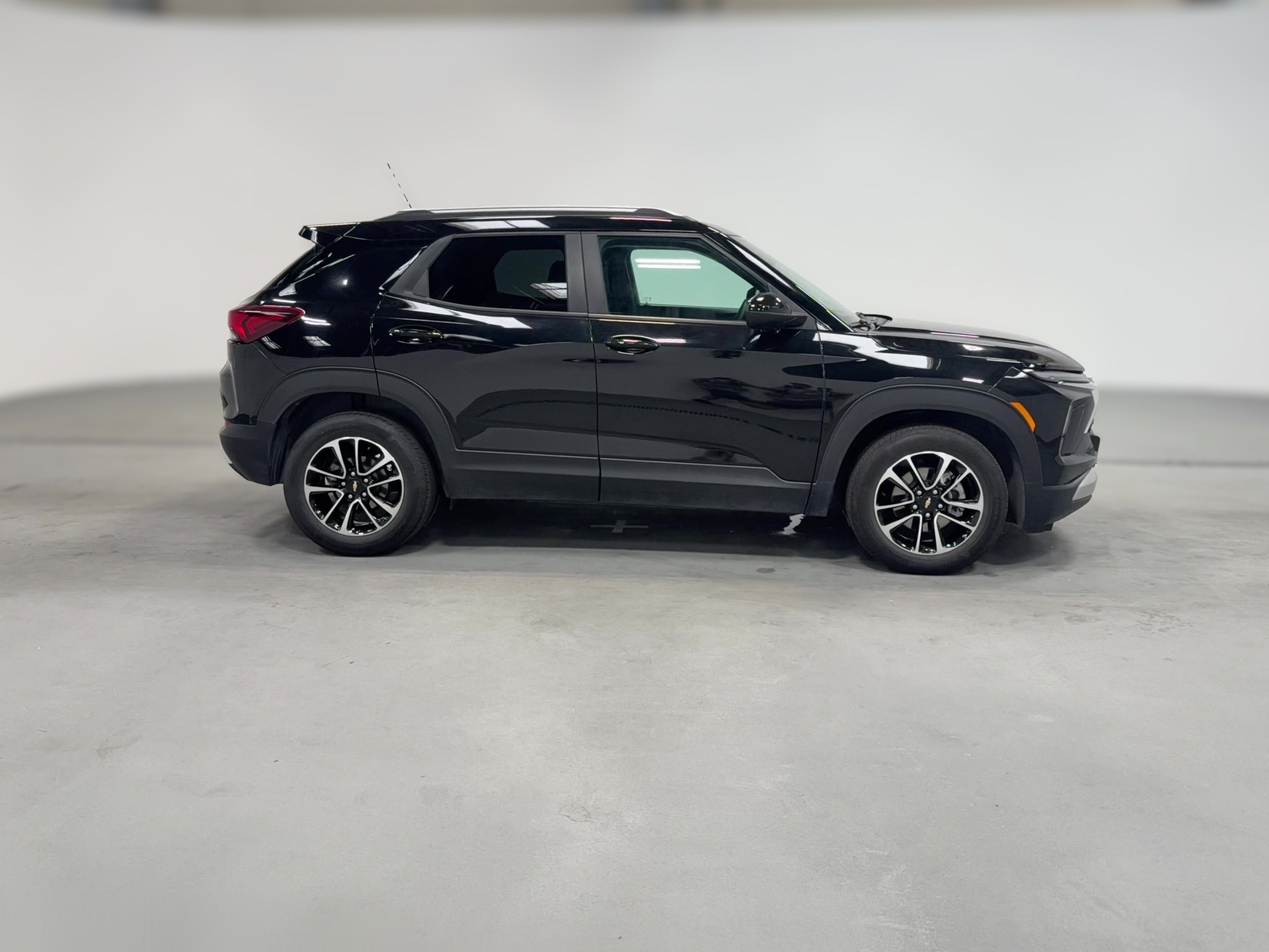 2025 Chevrolet Trailblazer LT - Photo 32