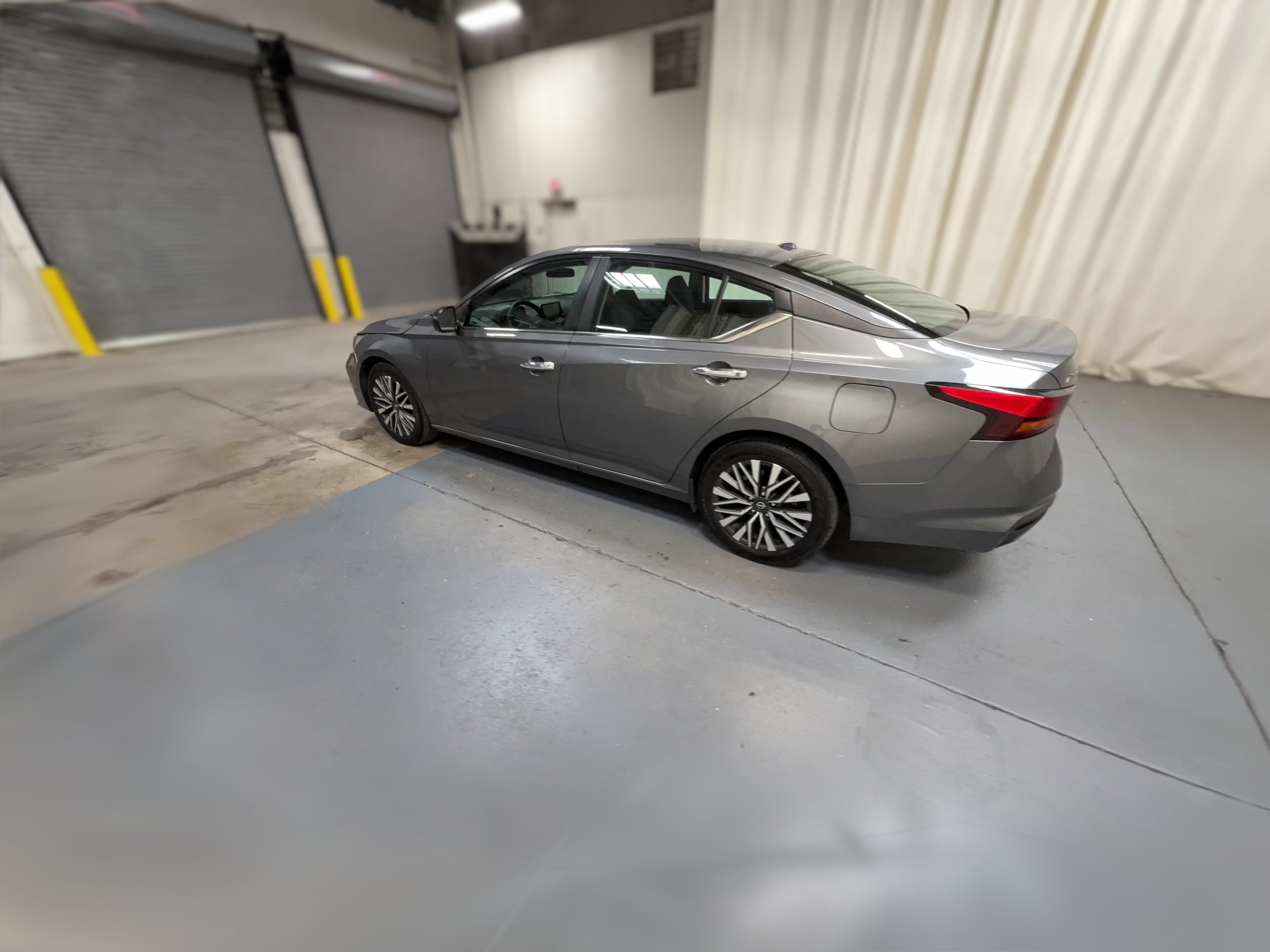 2025 Nissan Altima SV - Photo 24