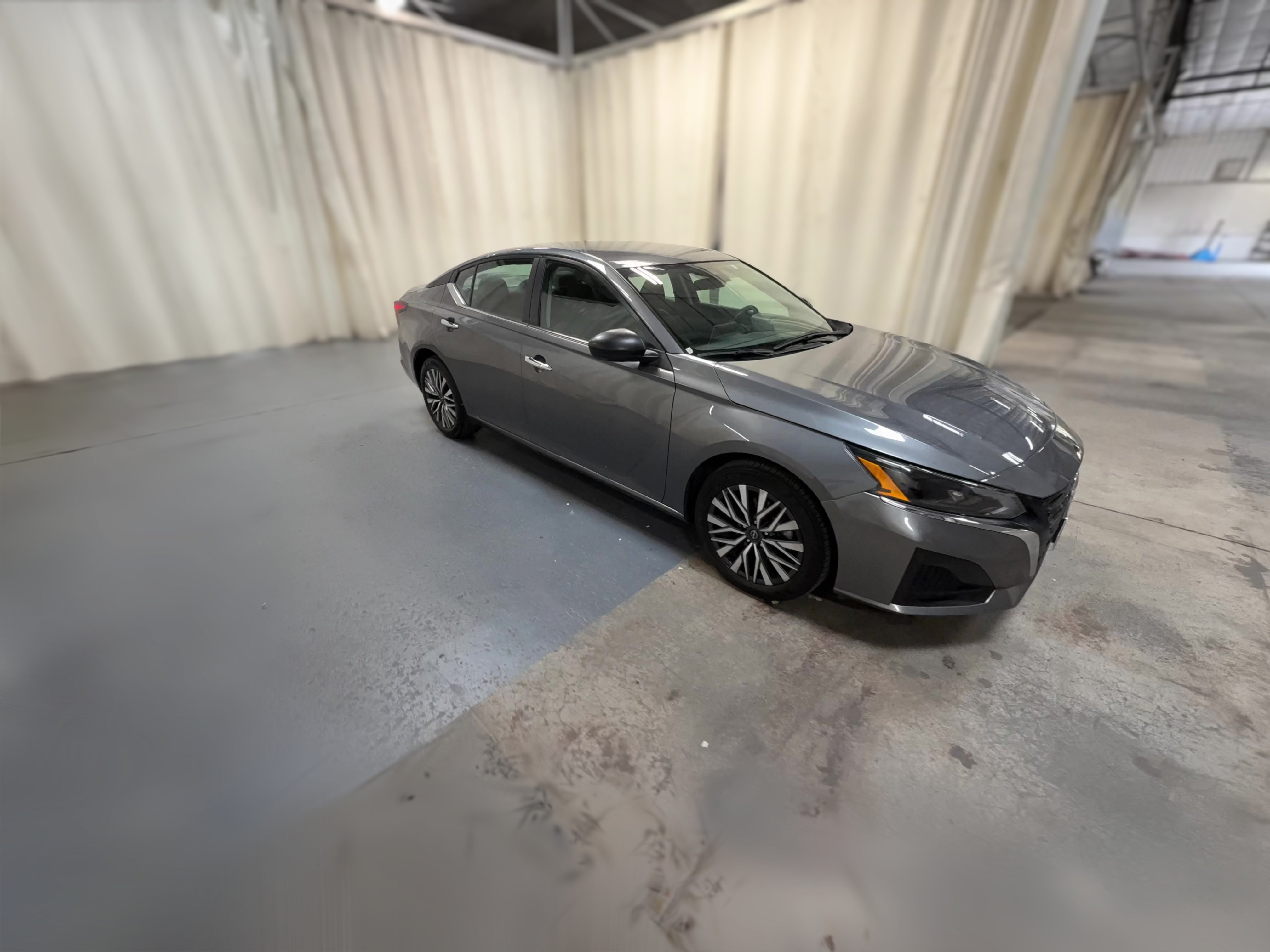 2025 Nissan Altima SV - Photo 32