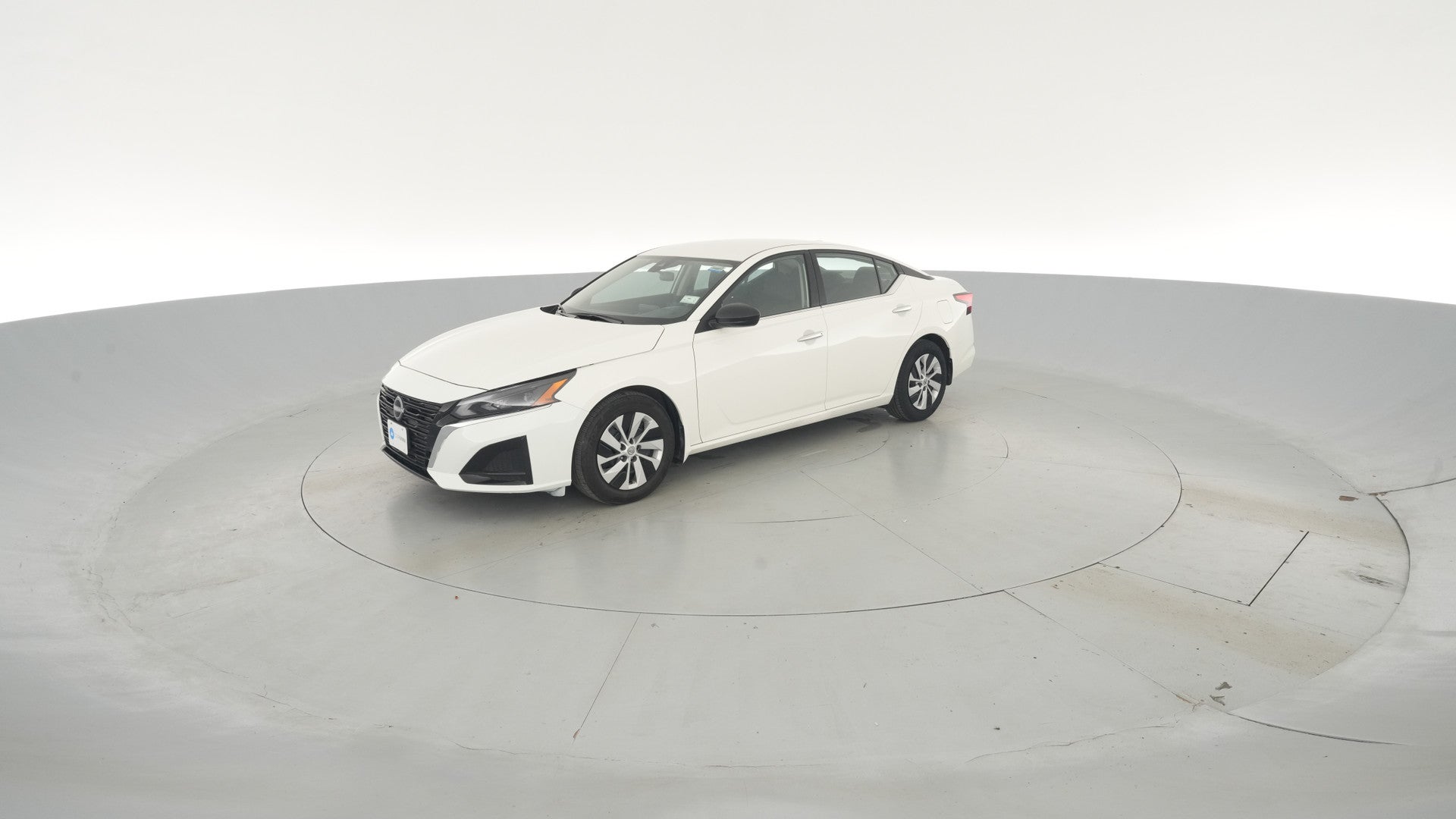 2025 Nissan Altima vehicle photo