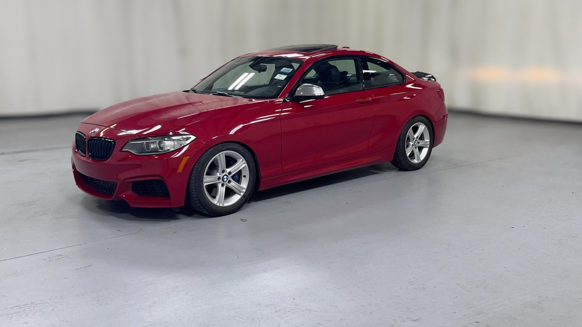 2015 BMW 2 Series vehicle photo