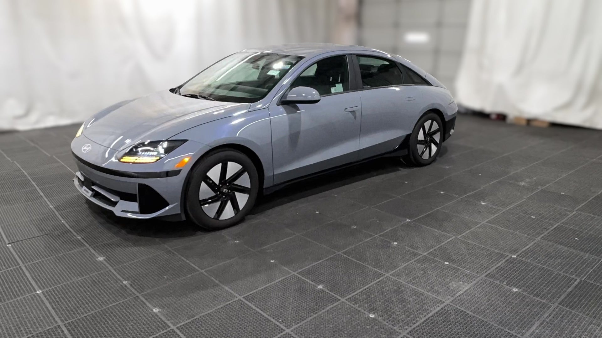 2025 Hyundai IONIQ 6 vehicle photo