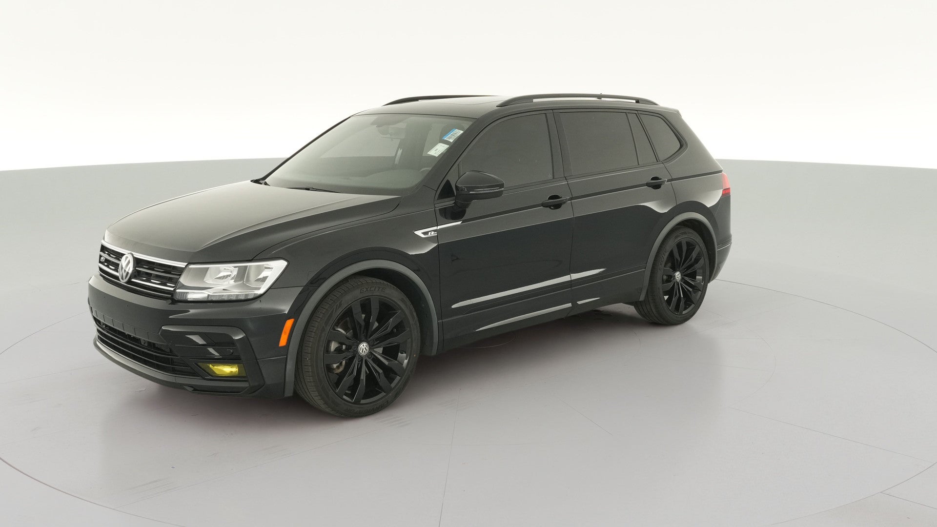 2021 Volkswagen Tiguan vehicle photo