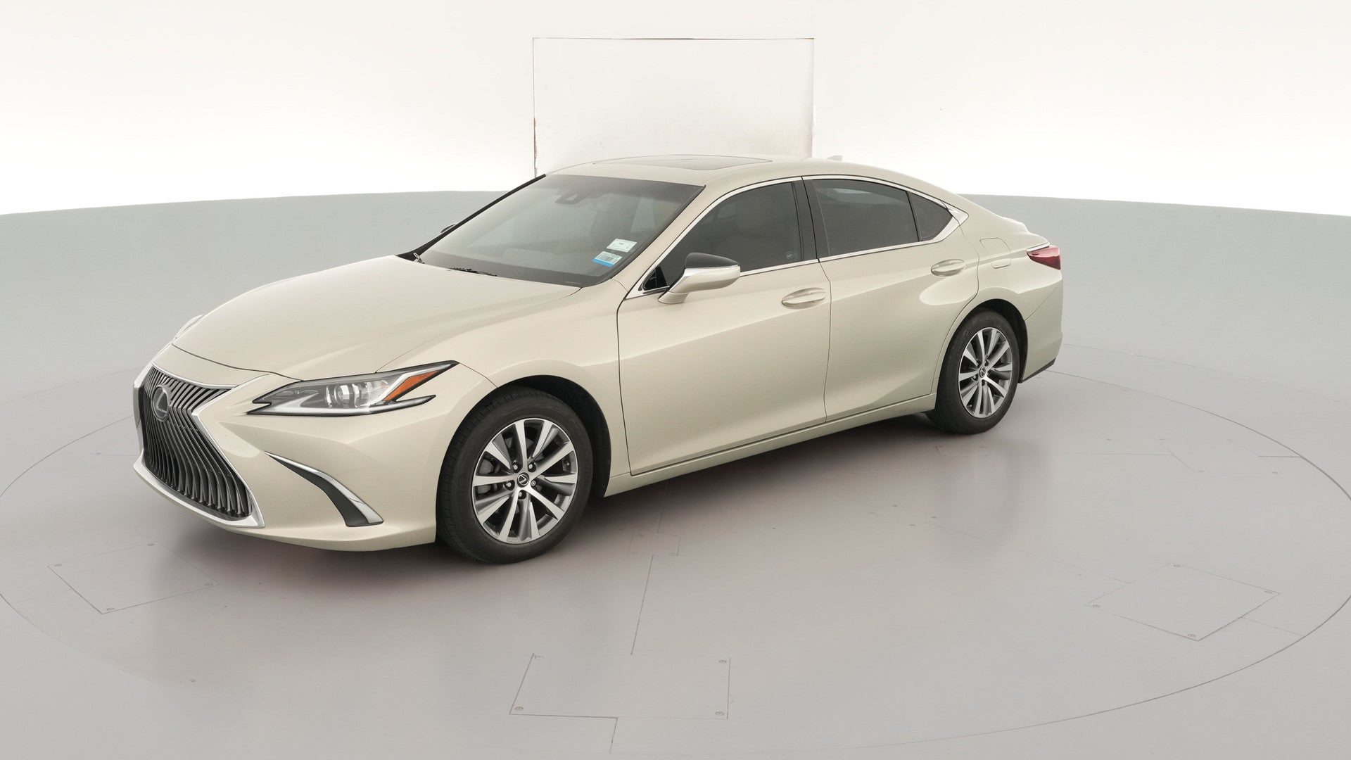 2021 Lexus ES vehicle photo