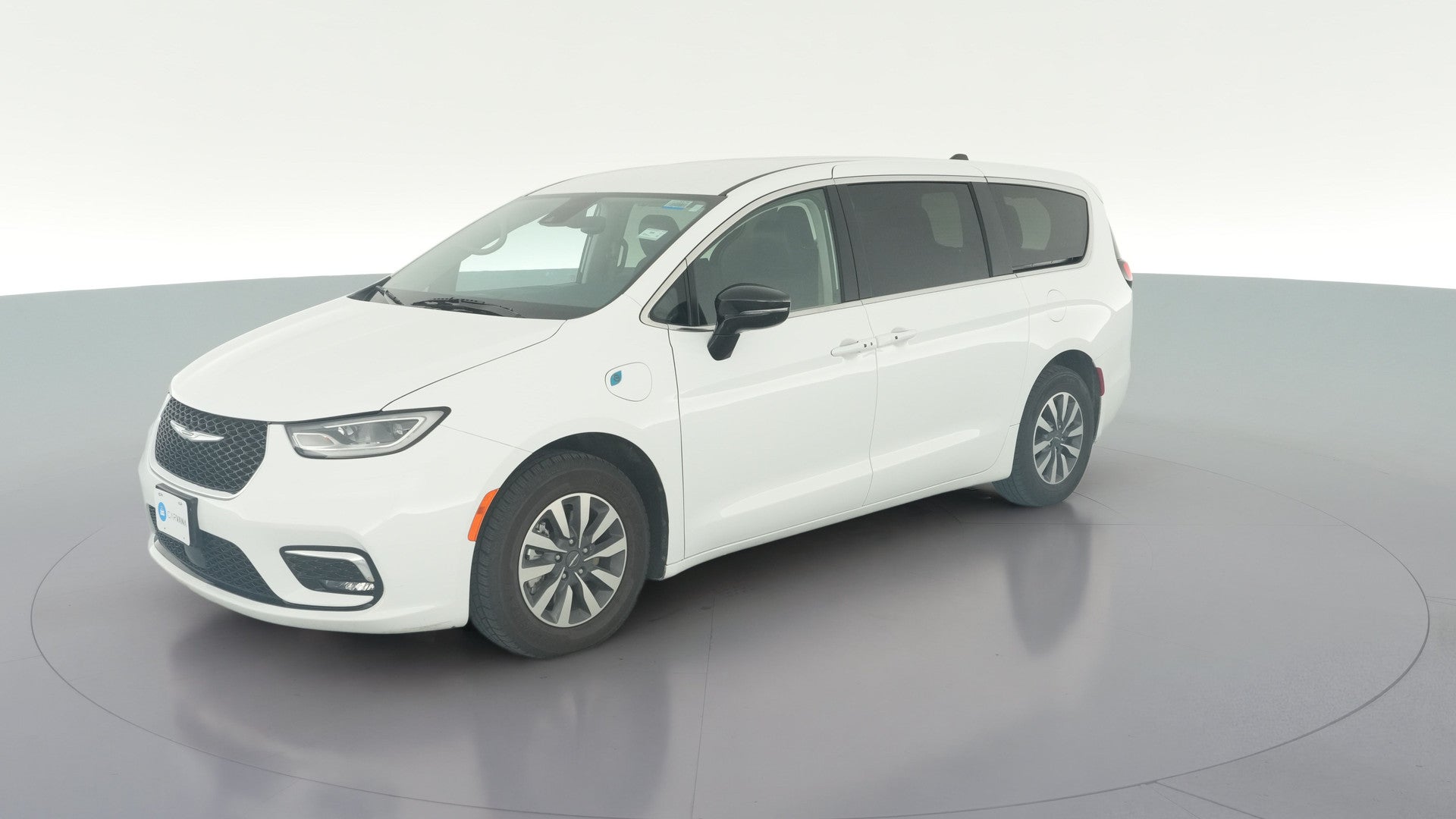 2024 Chrysler Pacifica Hybrid vehicle photo