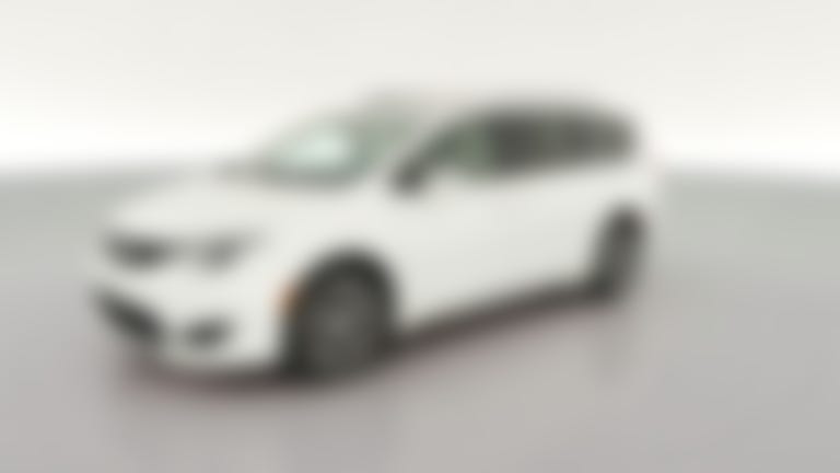 2019 Chrysler Pacifica vehicle photo