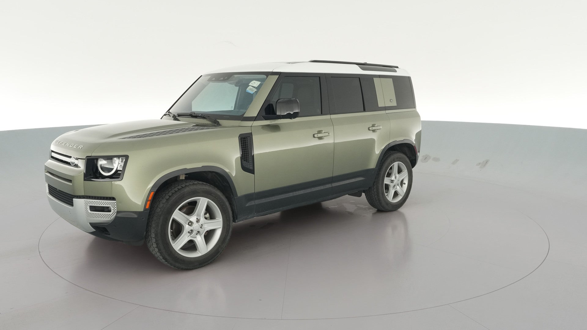 2020 Land Rover Defender 110 vehicle photo