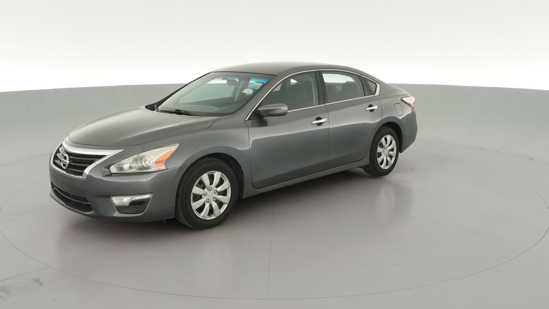 2015 Nissan Altima vehicle photo