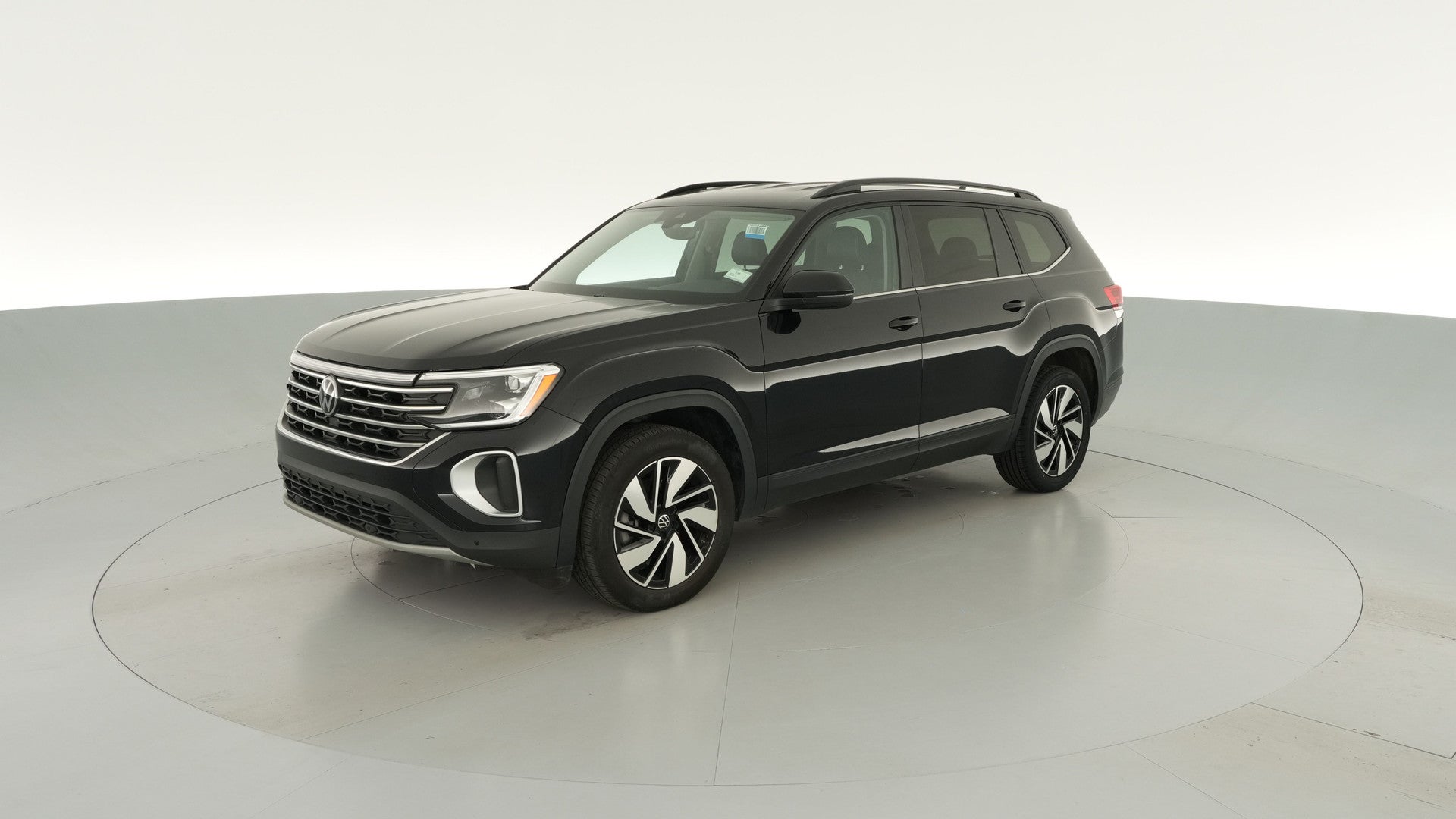 2025 Volkswagen Atlas vehicle photo