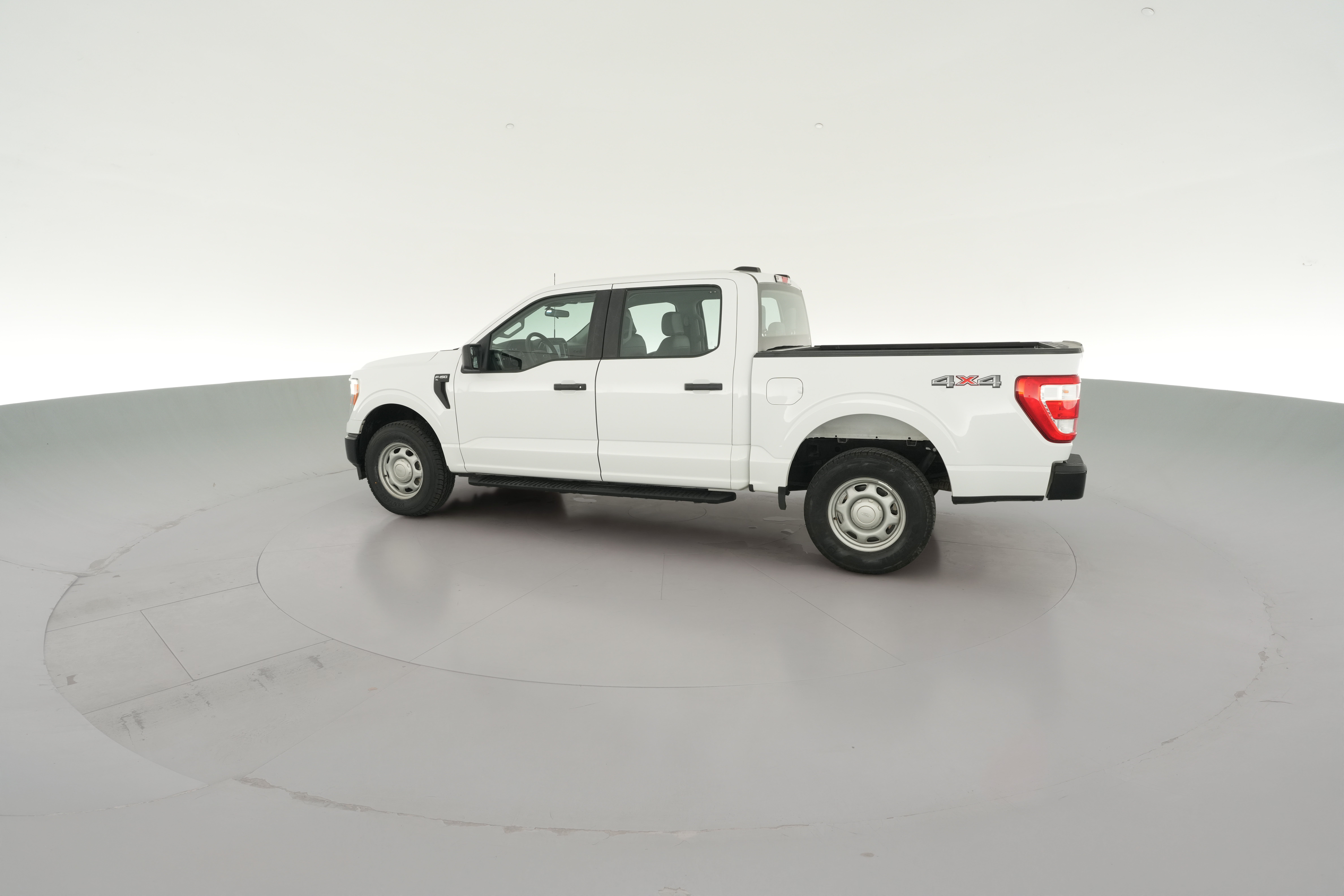 2022 Ford F-150 XL - Photo 26