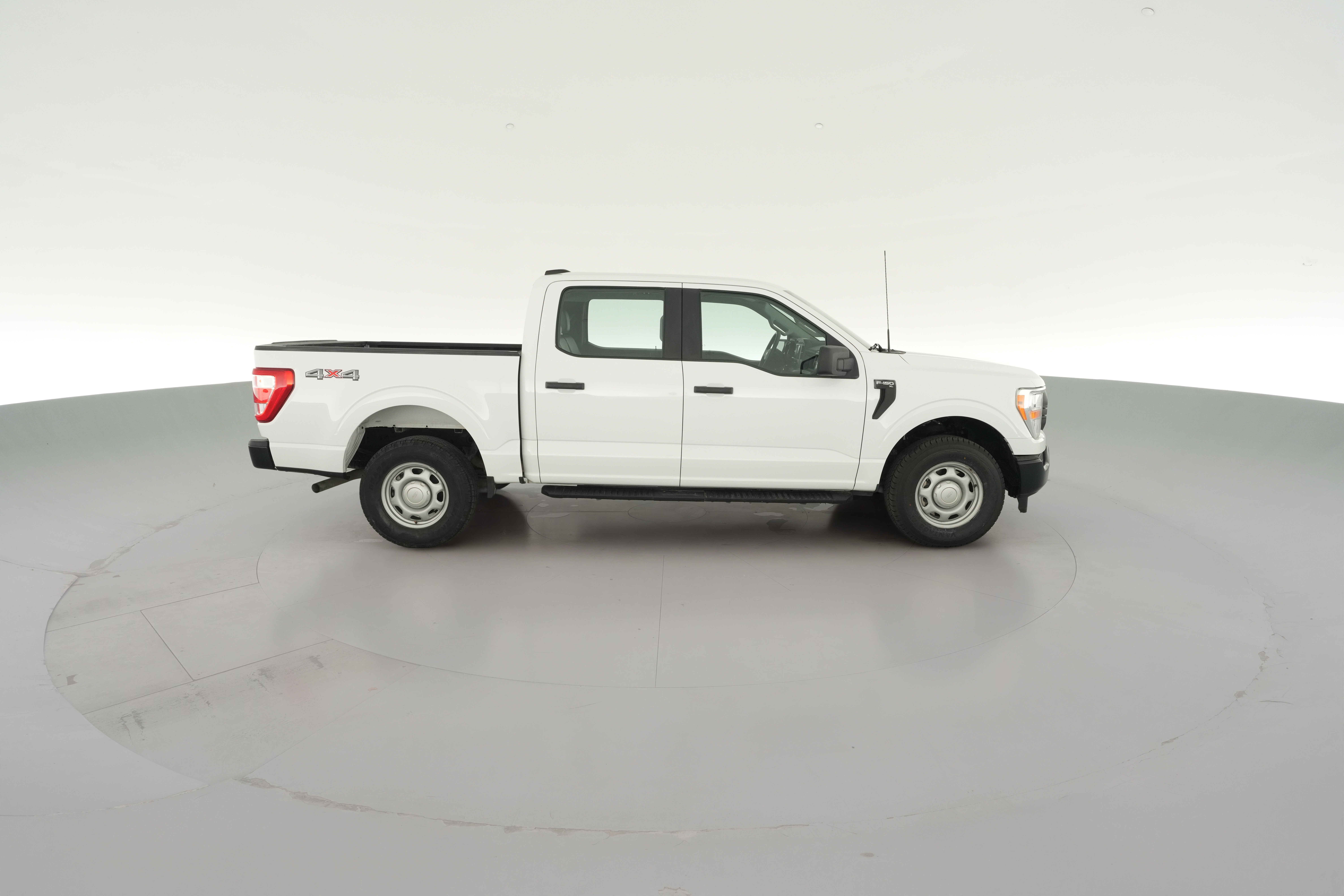 2022 Ford F-150 XL - Photo 33