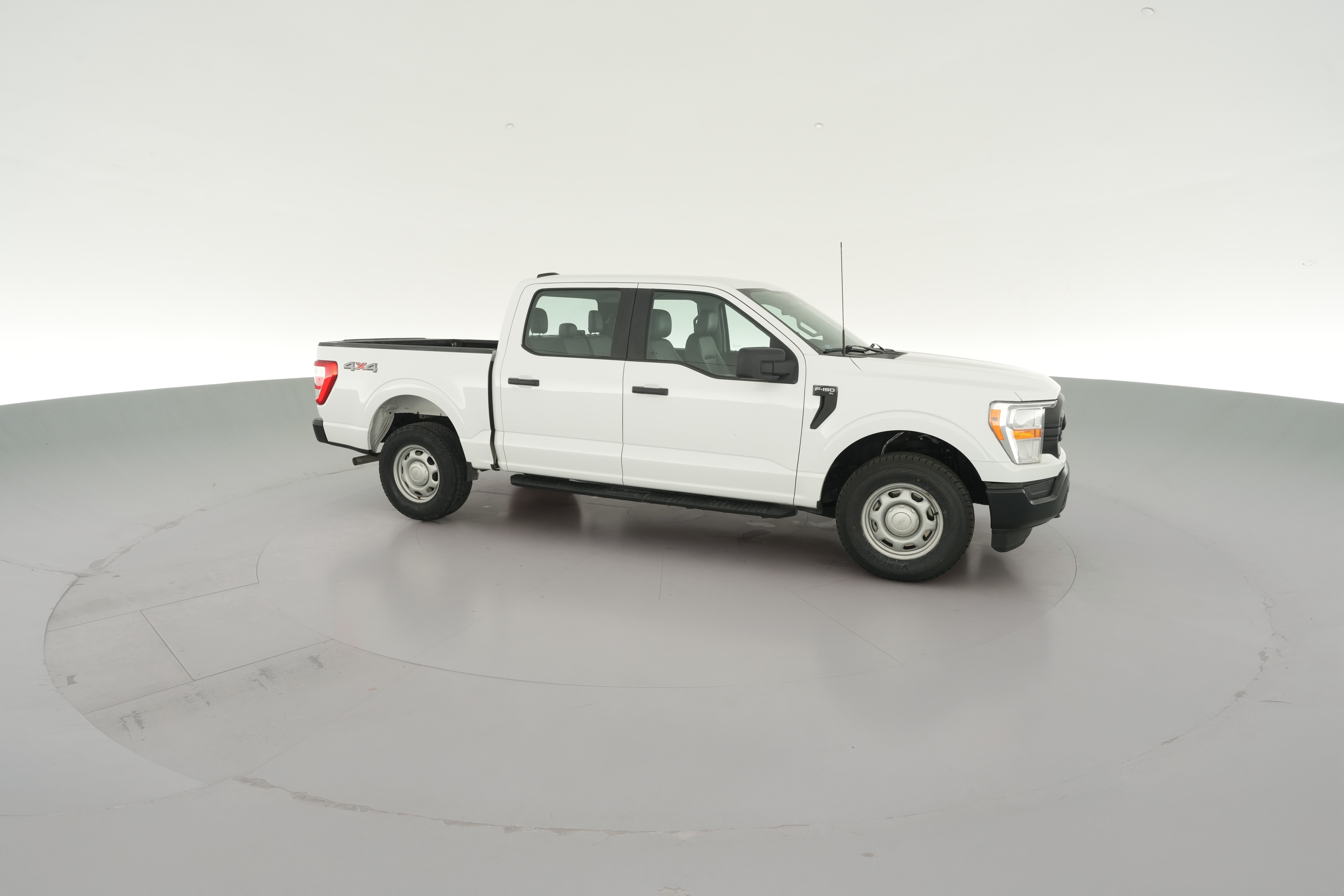 2022 Ford F-150 XL - Photo 34
