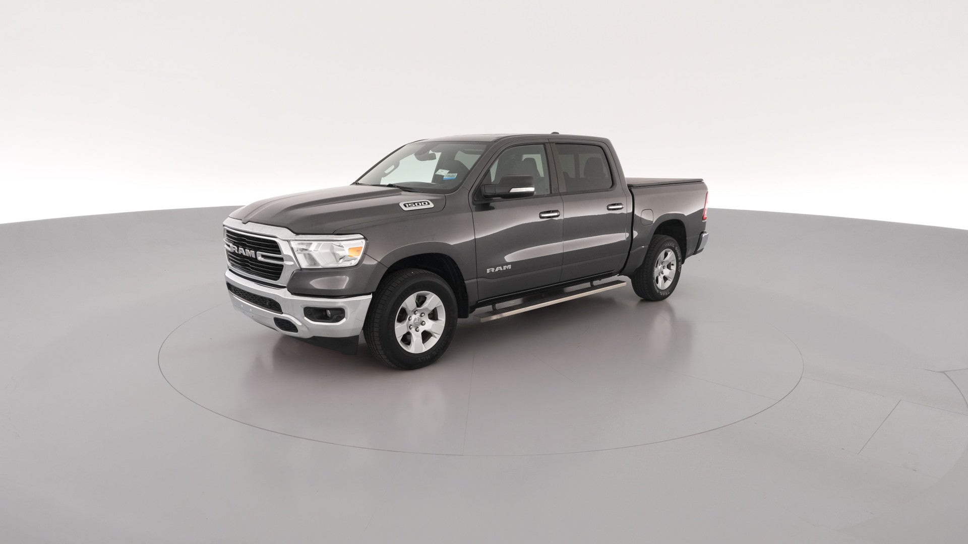 2019 Ram 1500 Crew Cab vehicle photo