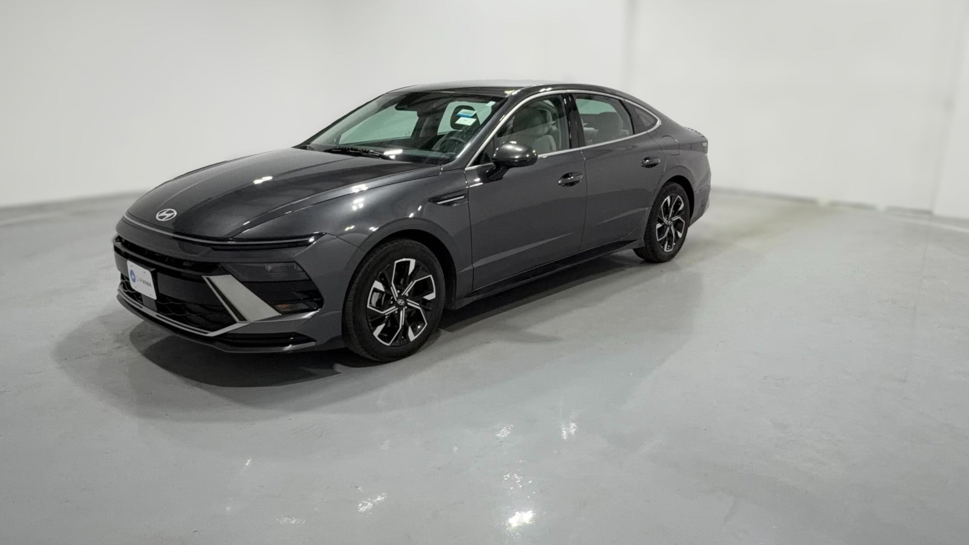 2024 Hyundai Sonata vehicle photo
