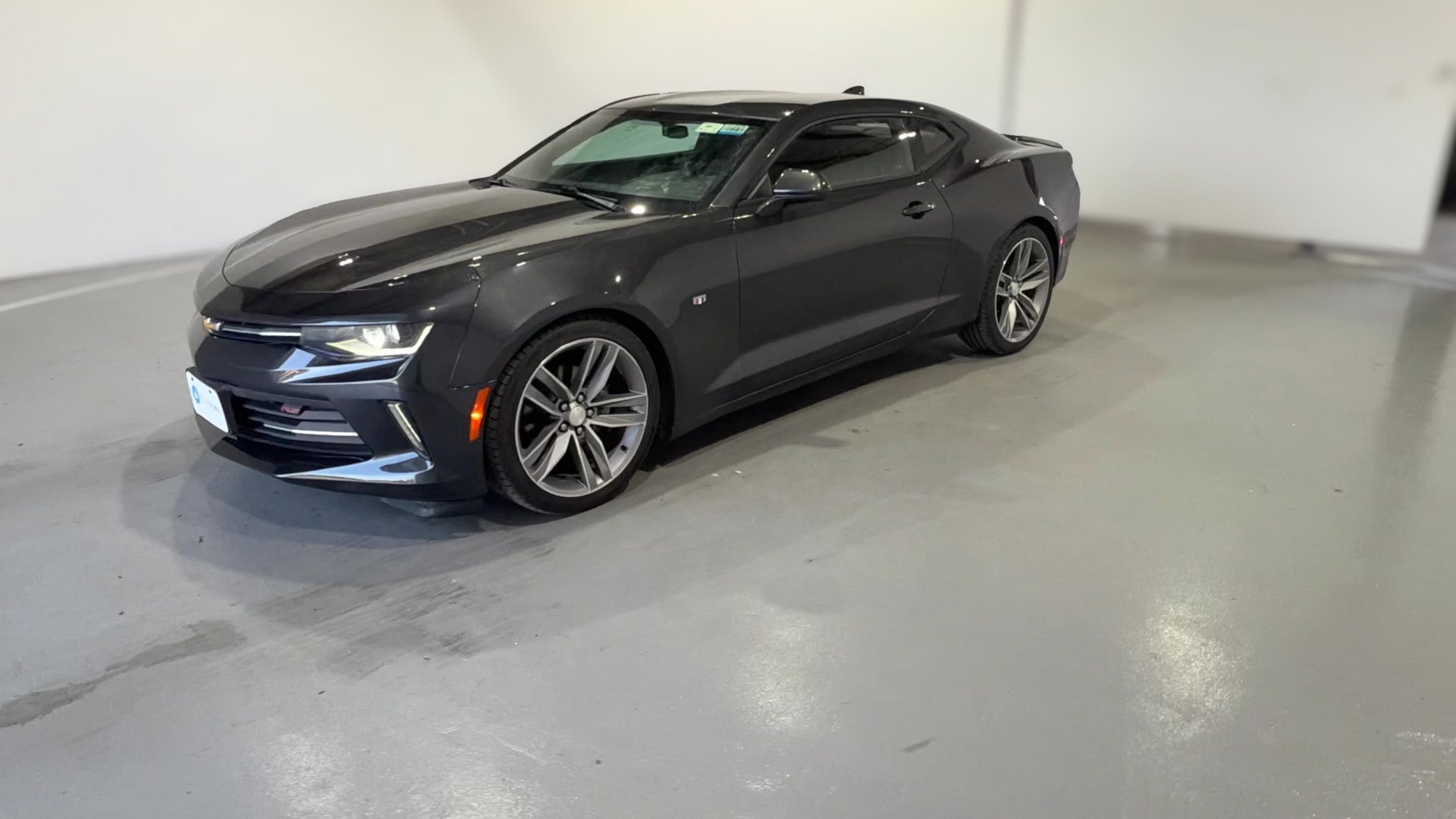 2016 Chevrolet Camaro vehicle photo