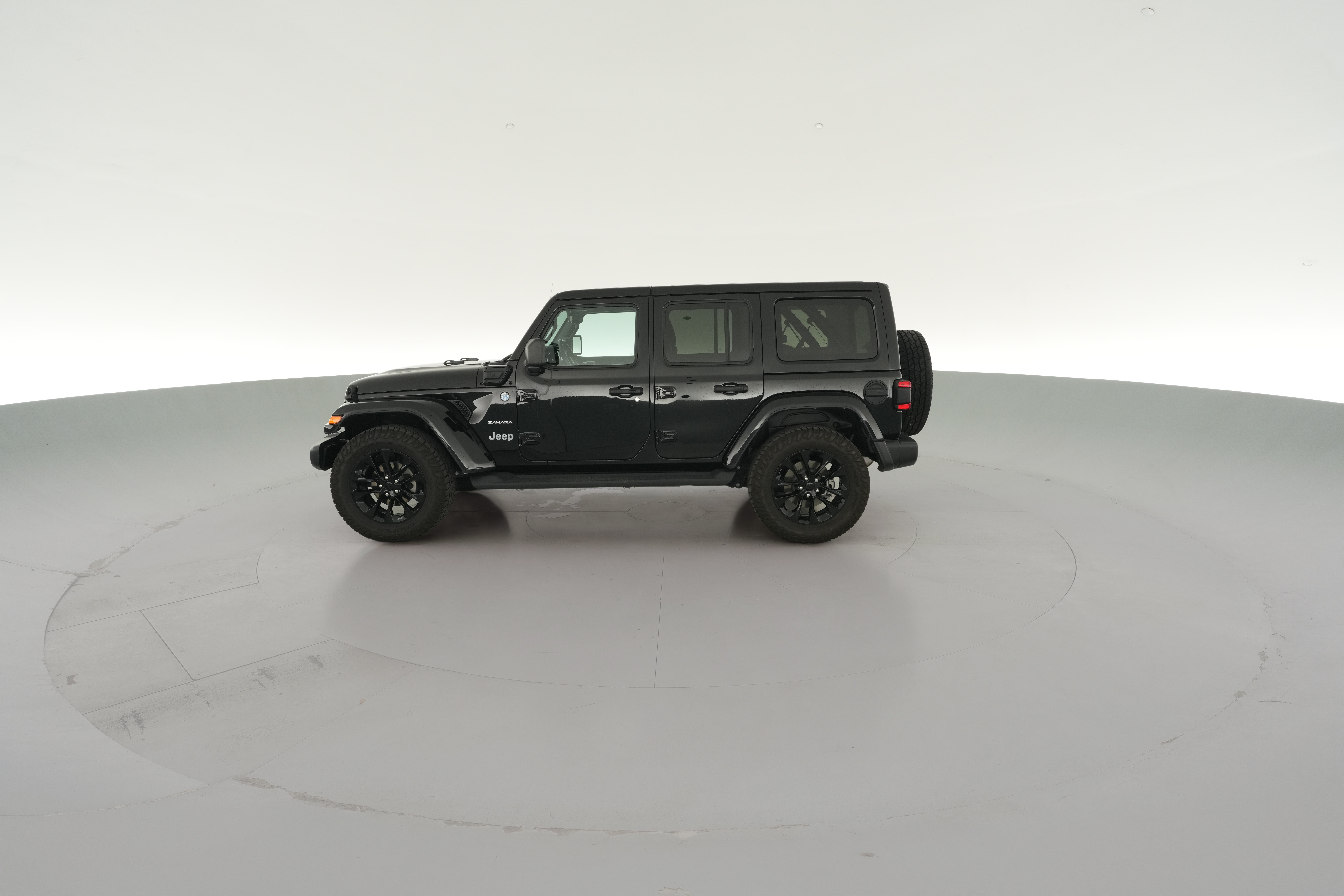 2021 Jeep Wrangler Unlimited Sahara 4XE - Photo 34