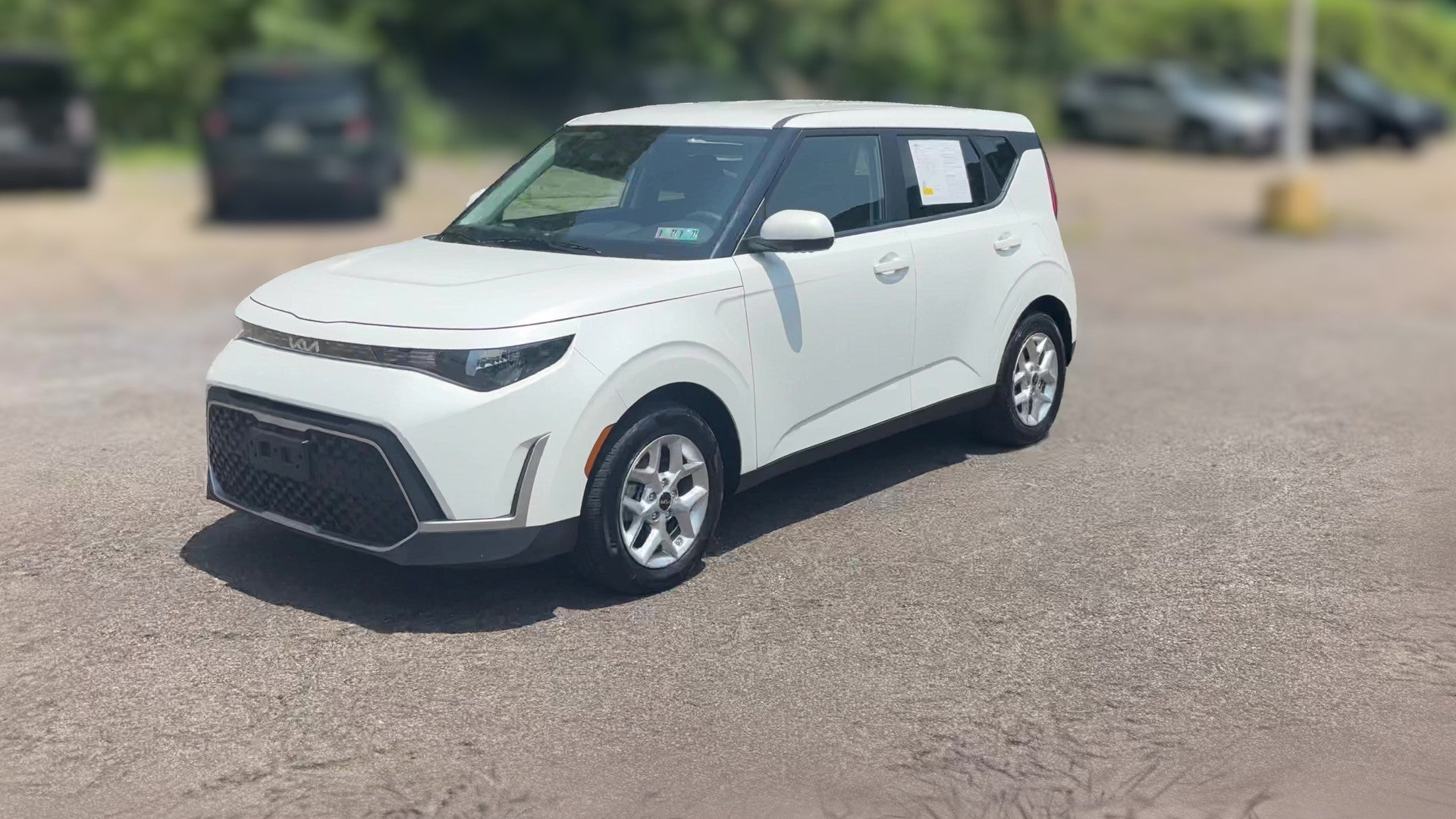 2025 Kia Soul vehicle photo