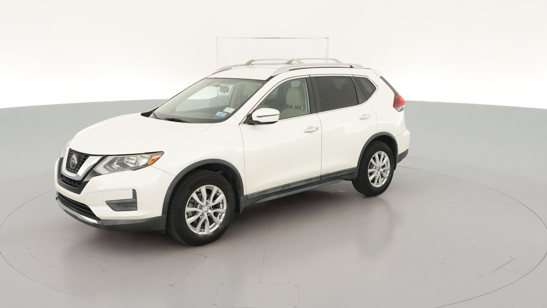 2018 Nissan Rogue vehicle photo