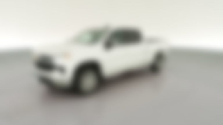 2025 Chevrolet Silverado 1500 Crew Cab vehicle photo