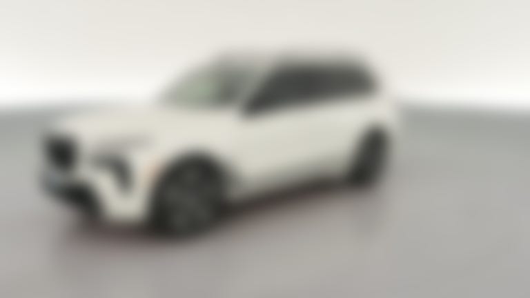 2025 BMW X7 vehicle photo