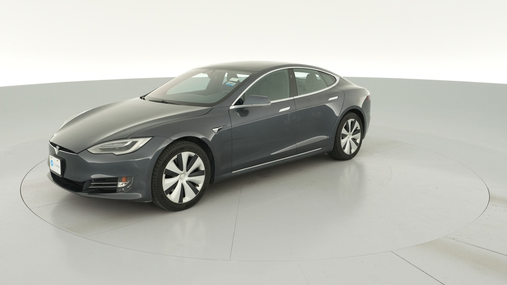 2021 Tesla Model S vehicle photo