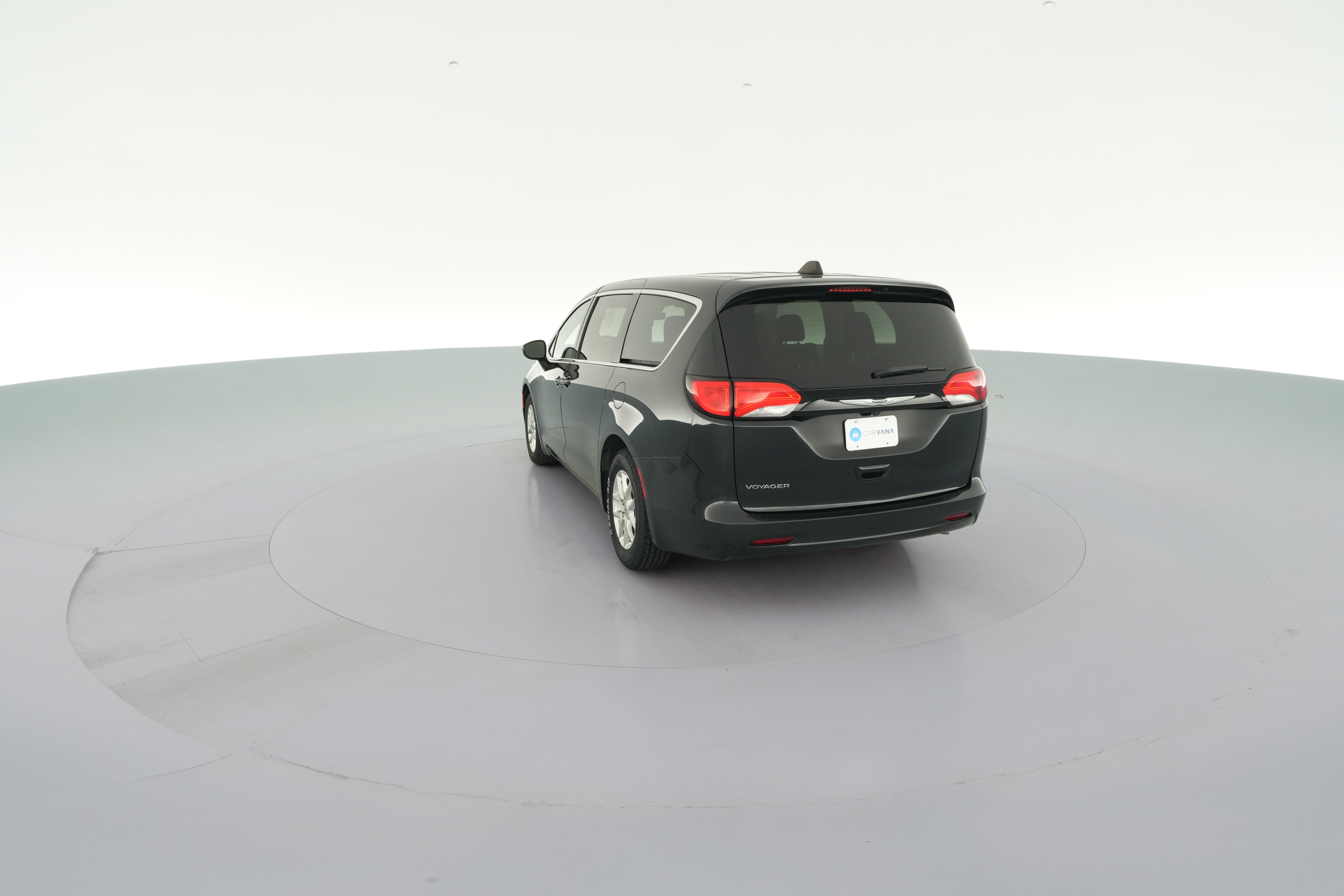 2023 Chrysler Voyager LX - Photo 33