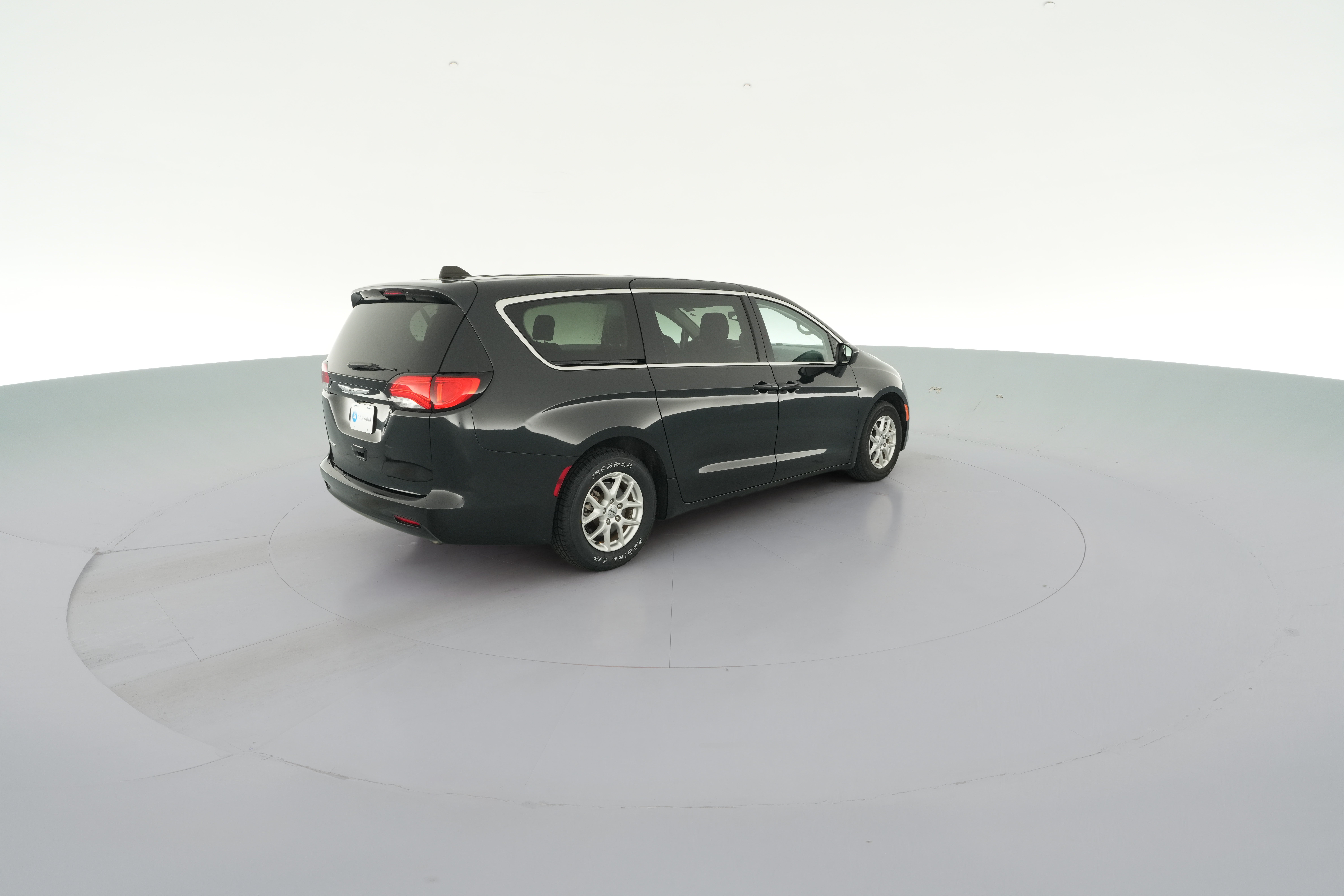 2023 Chrysler Voyager LX - Photo 36