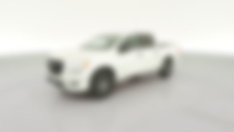 2024 Nissan Titan Crew Cab vehicle photo