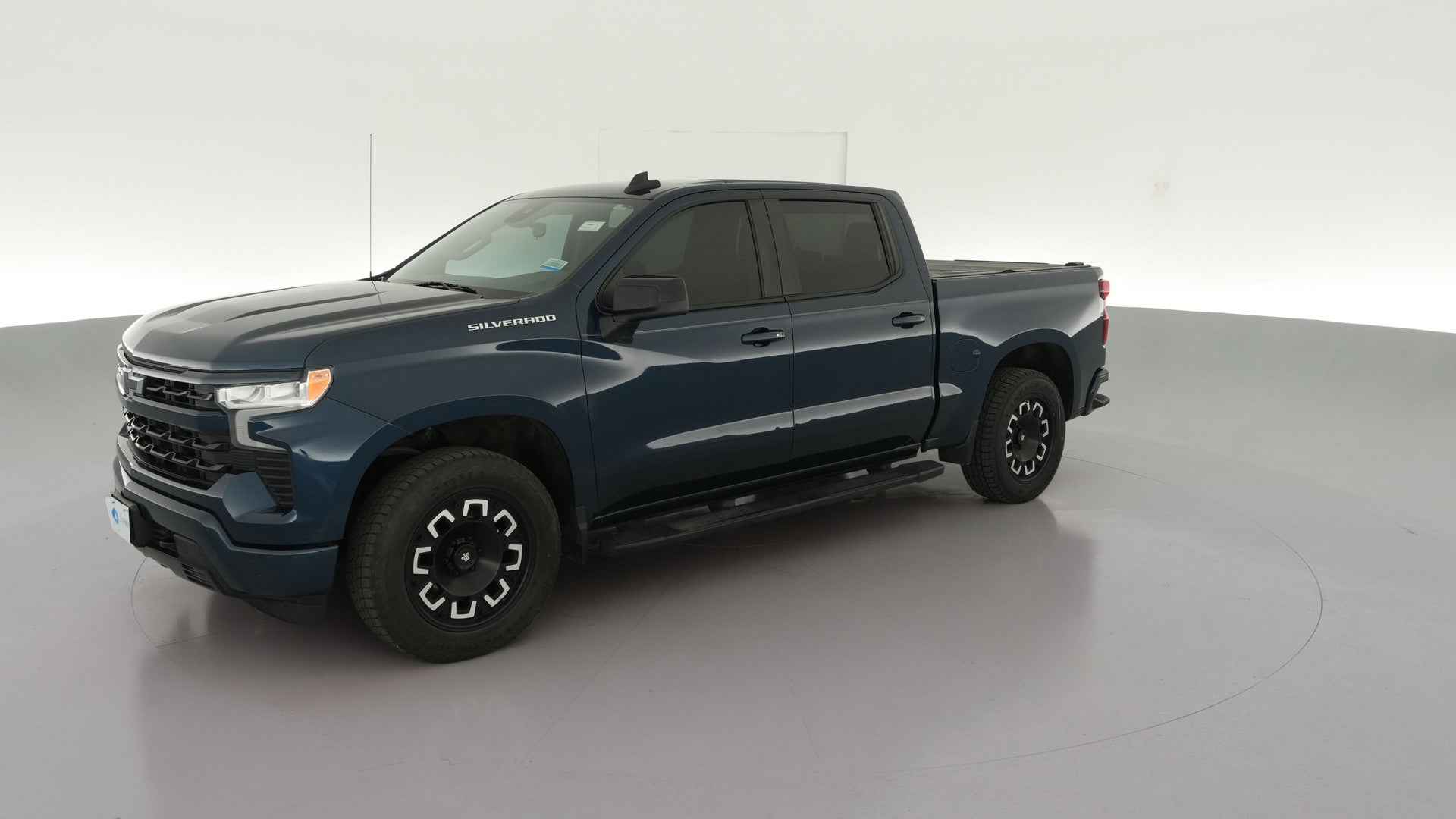2022 Chevrolet Silverado 1500 Crew Cab vehicle photo