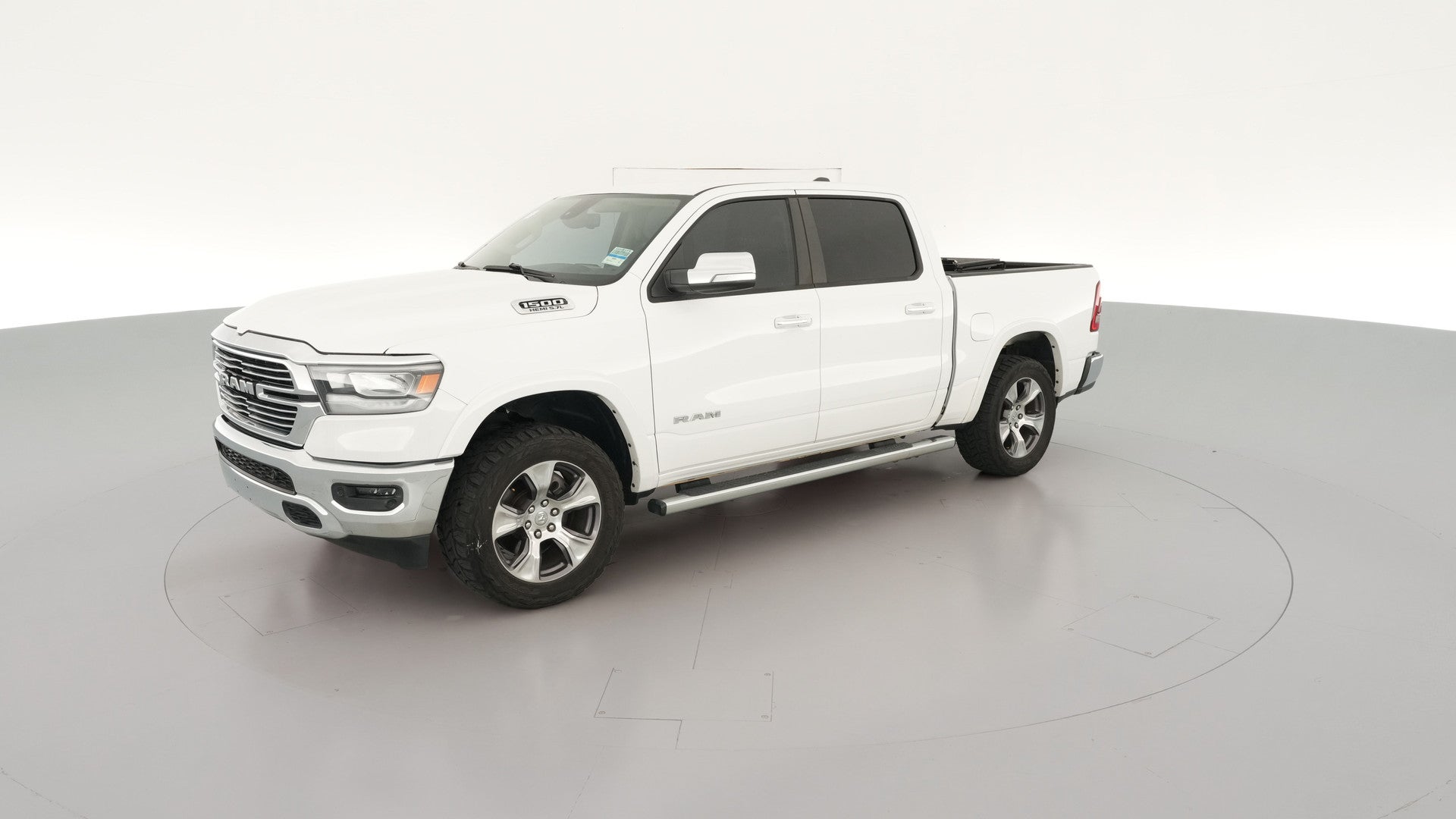 2020 Ram 1500 Crew Cab vehicle photo