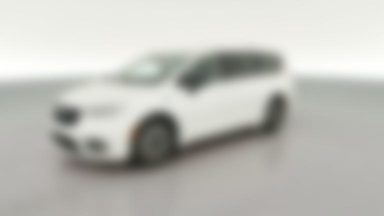 2024 Chrysler Pacifica Hybrid vehicle photo