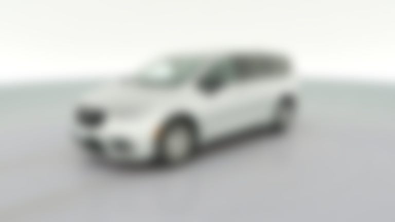 2024 Chrysler Pacifica vehicle photo