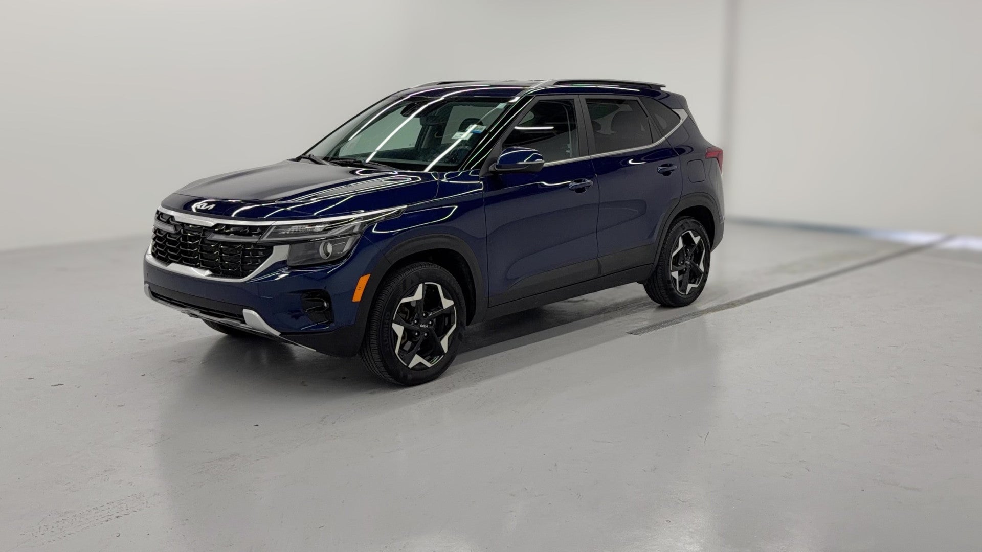 2025 Kia Seltos vehicle photo
