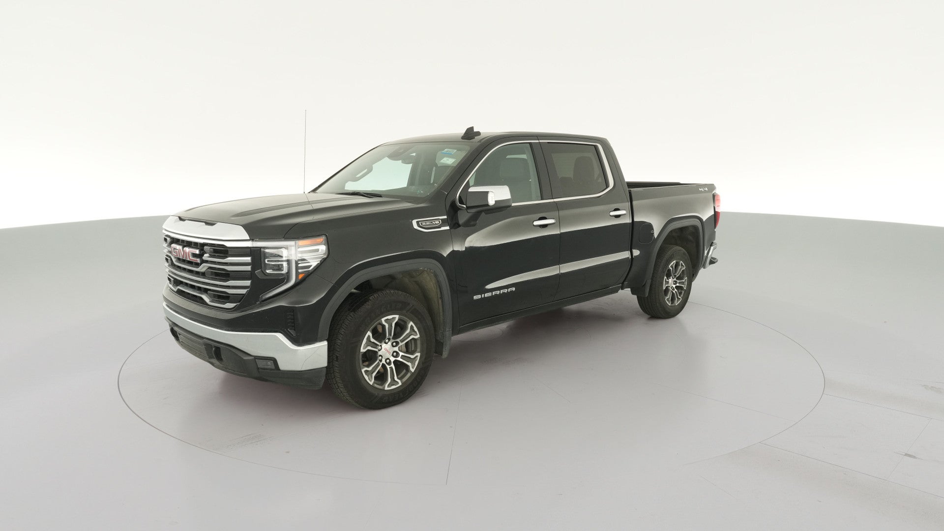 2025 GMC Sierra 1500 Crew Cab vehicle photo